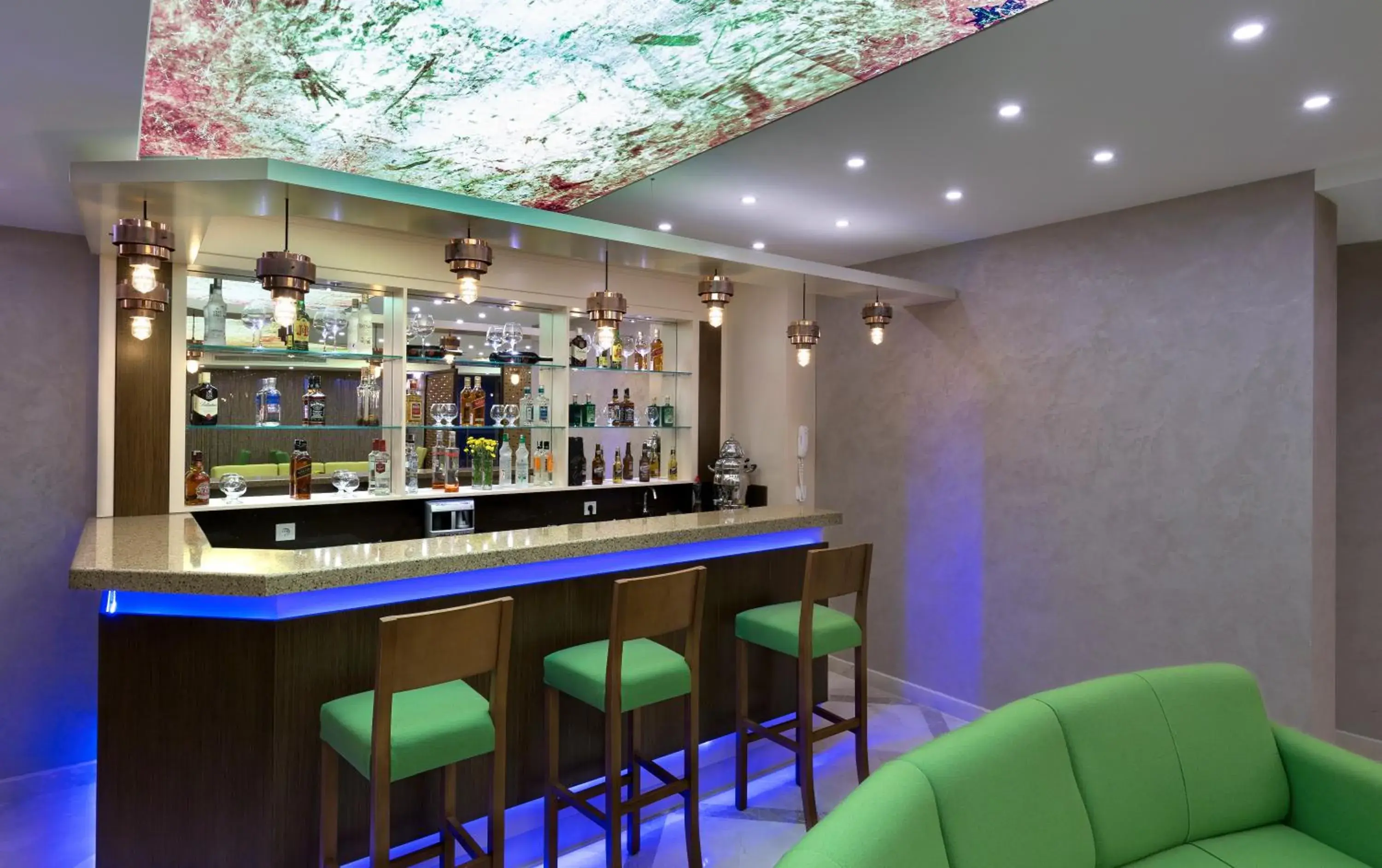 Lounge or bar, Lounge/Bar in Regard Hotel