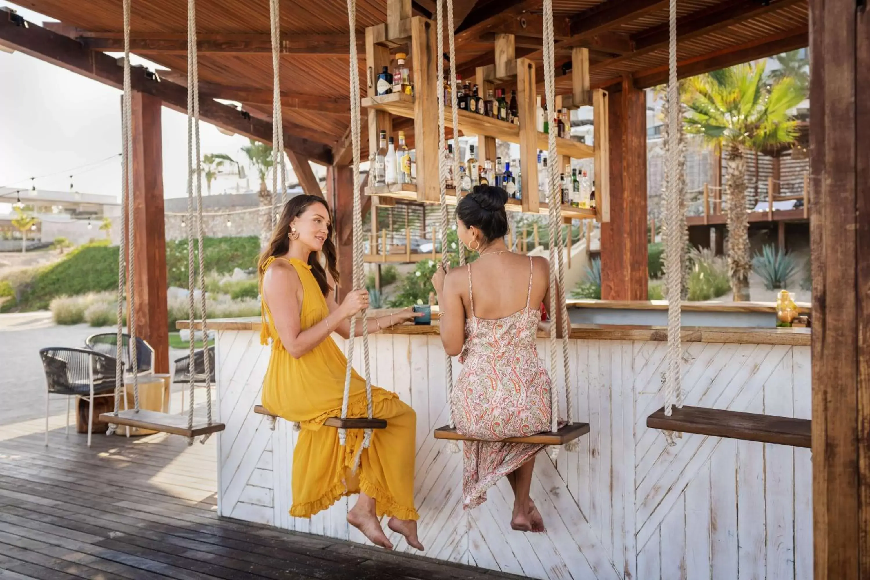 Lounge or bar in Hilton Los Cabos