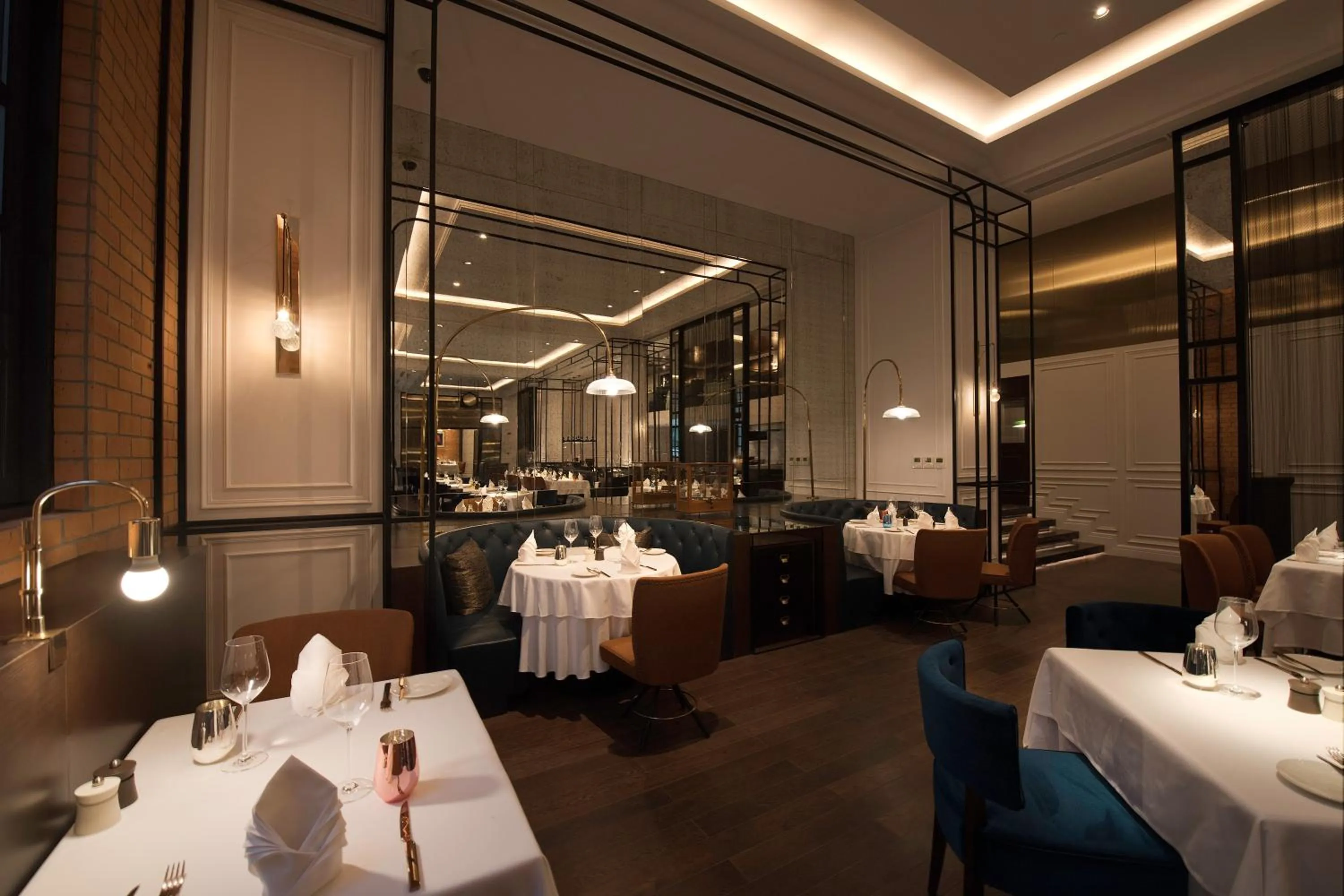 Food and drinks in Yangon Excelsior