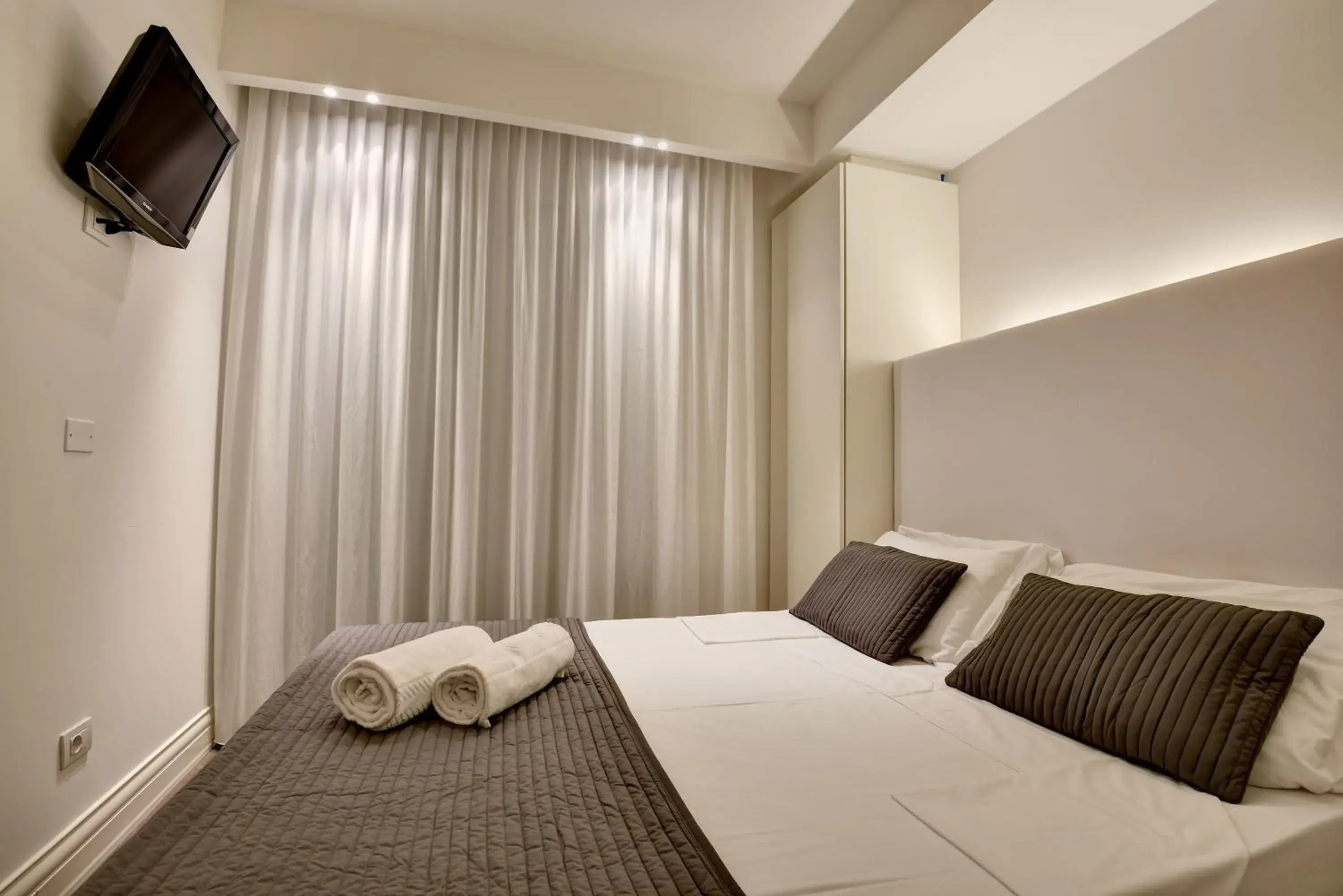 Two-Bedroom Suite with Sea View in Boutique Hotel Bali Two-Bedroom Suite with Sea View in Boutique Hotel Bali