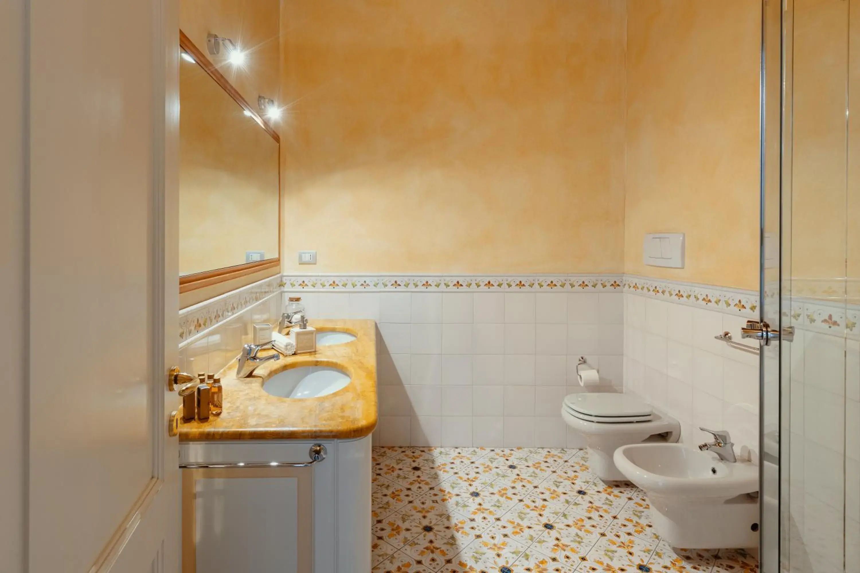 Bathroom in Quarenghi16