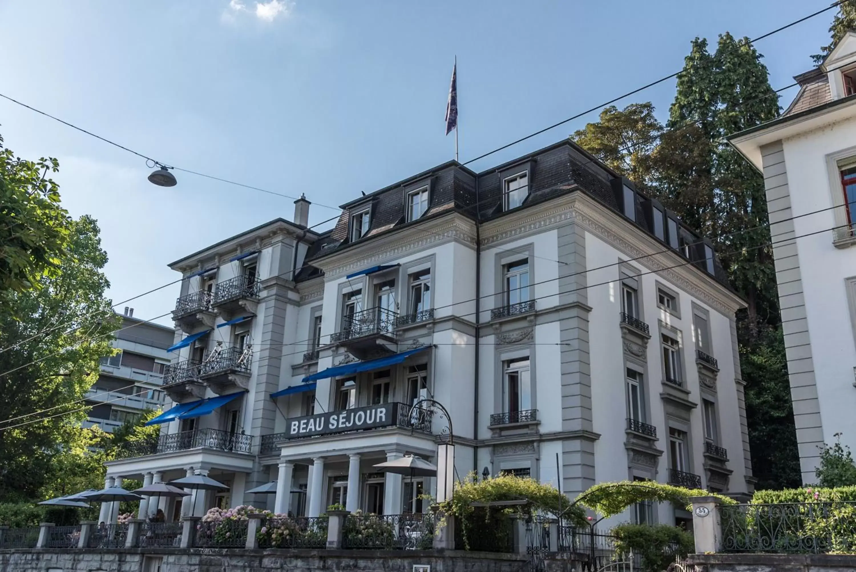 Property building in Hotel Beau Séjour Lucerne