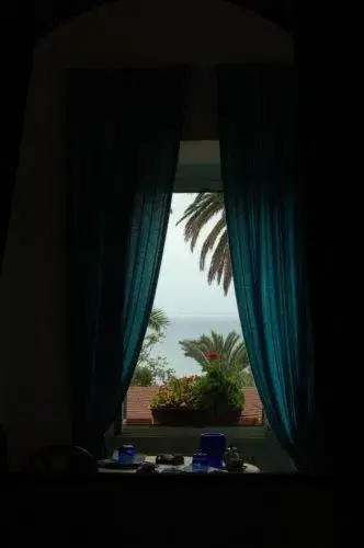 Sea view in Hotel L'Isola