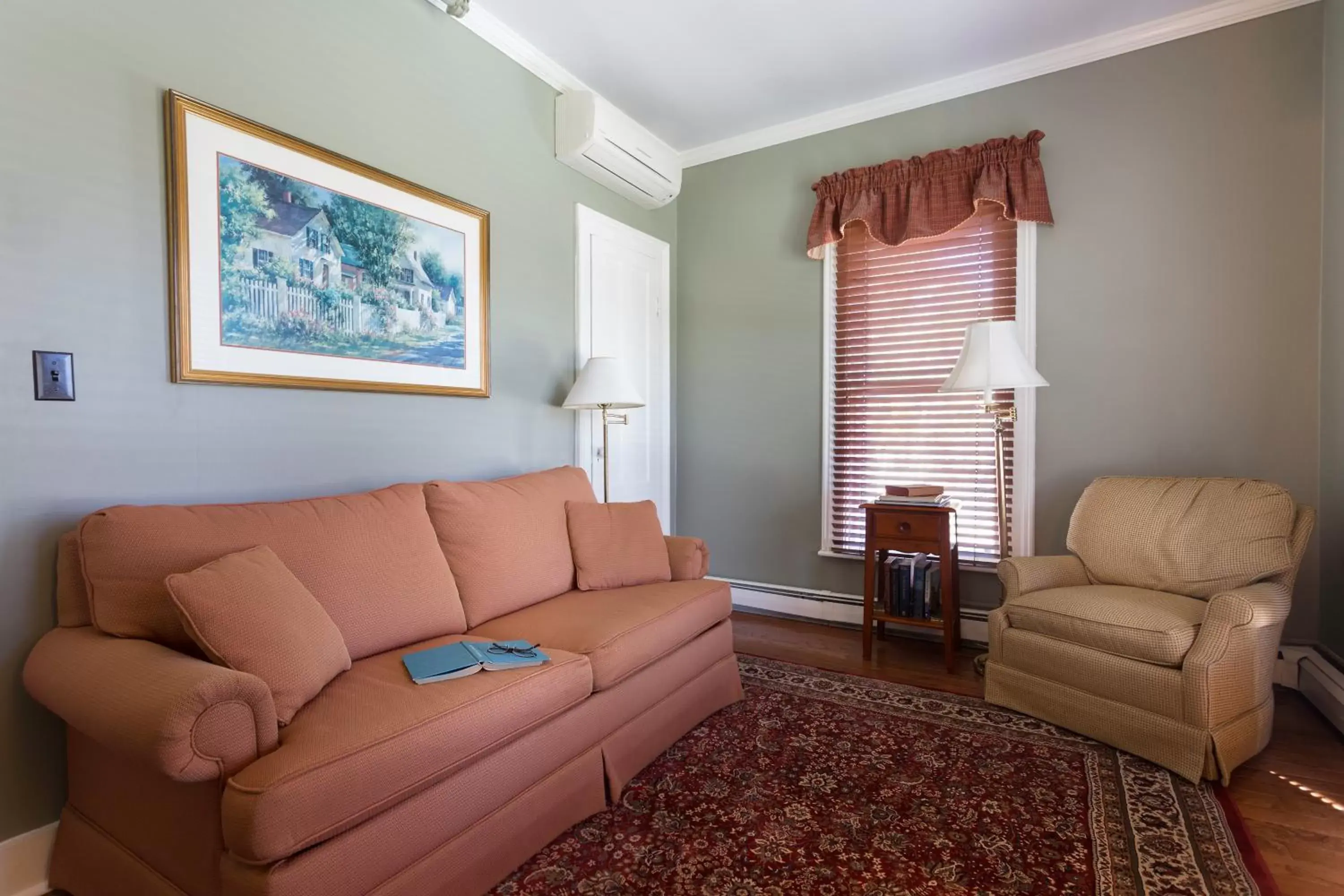 Living room, Seating Area in The Inn at Manchester