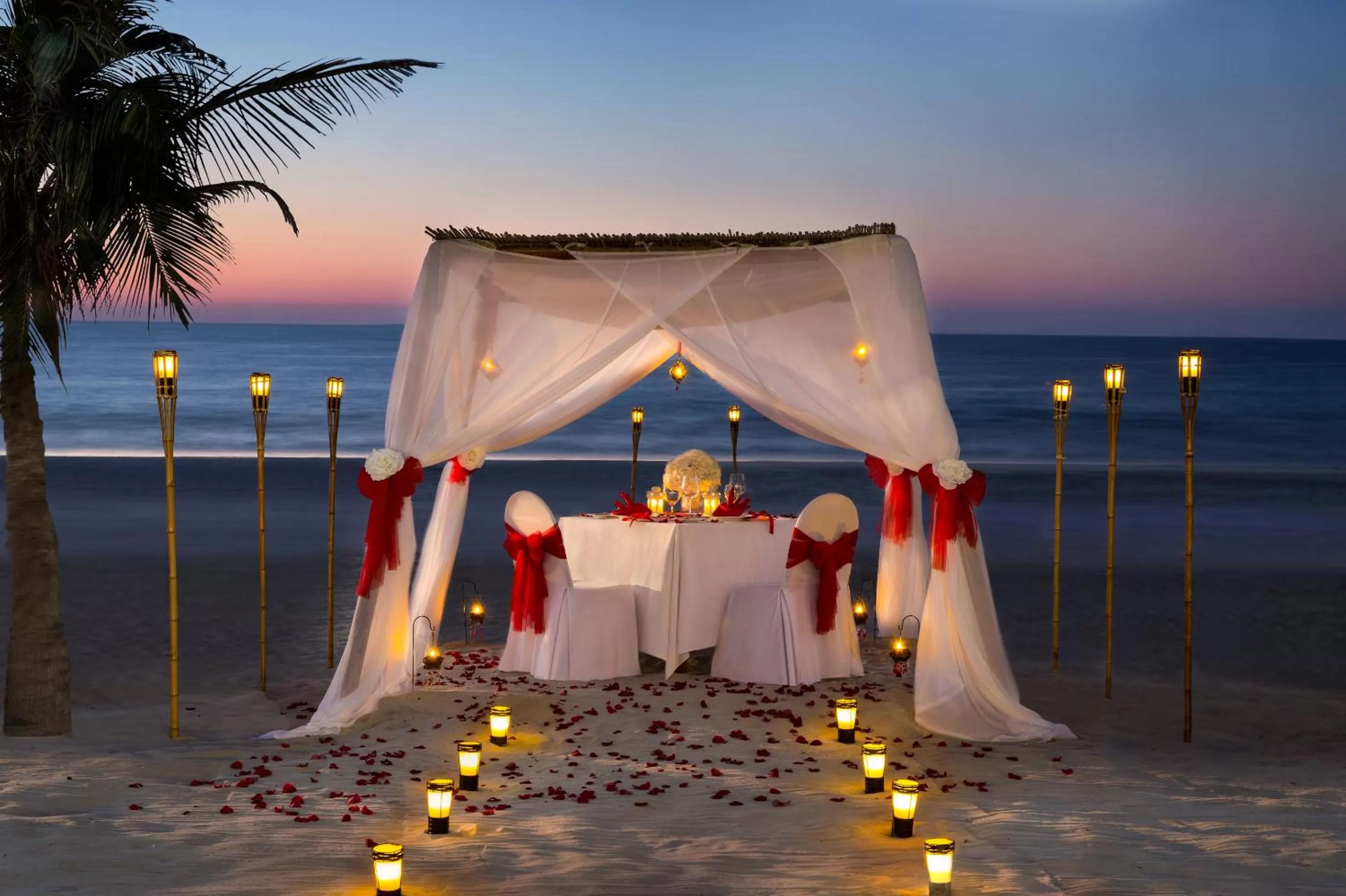 Lounge or bar in Ajman Hotel & Villas by Blazon Hotels