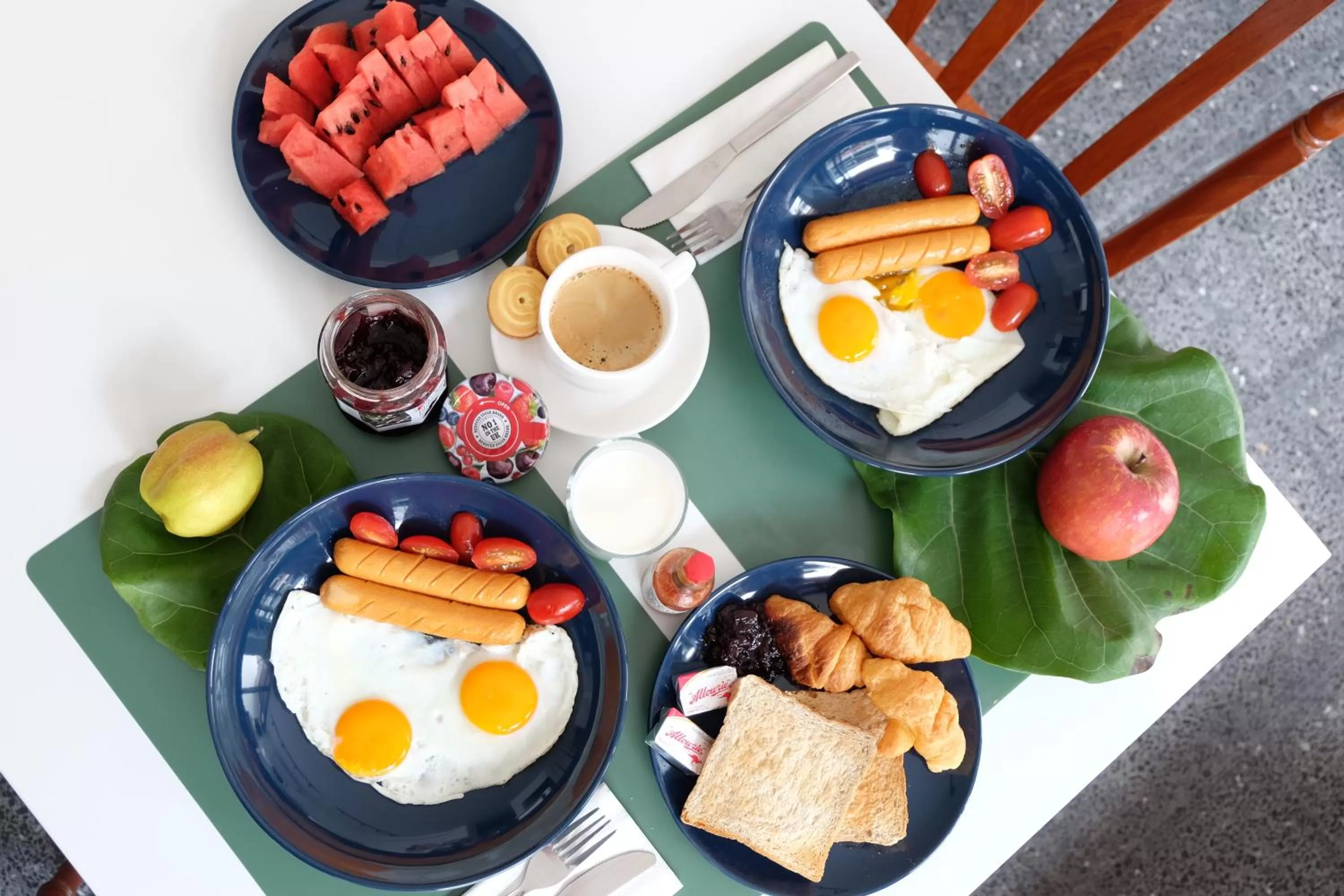 Haus Sathorn 21 Bed and Breakfast