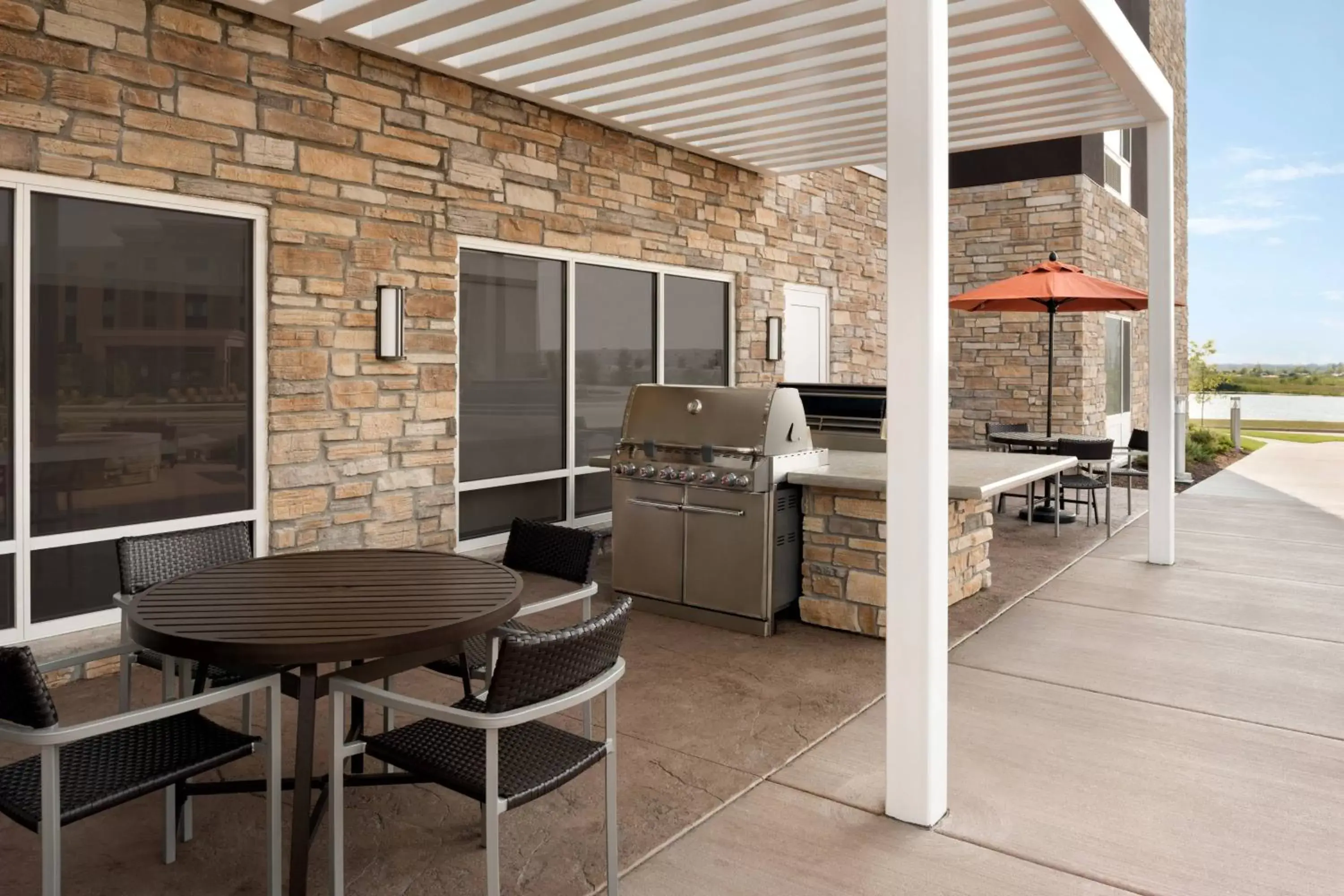 Property building, BBQ Facilities in TownePlace Suites by Marriott Joliet Minooka