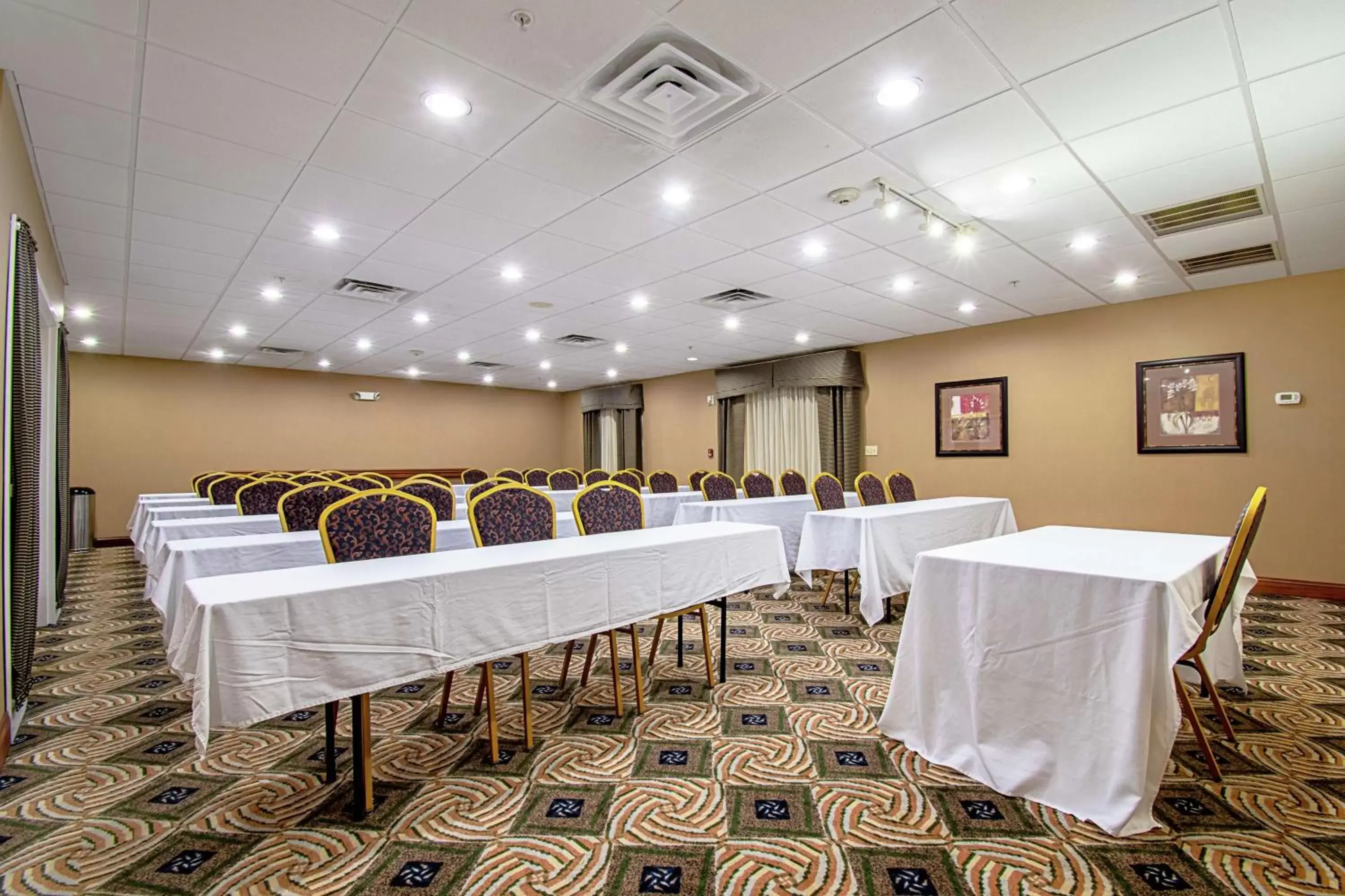 Meeting/conference room in Hampton Inn Pine Grove