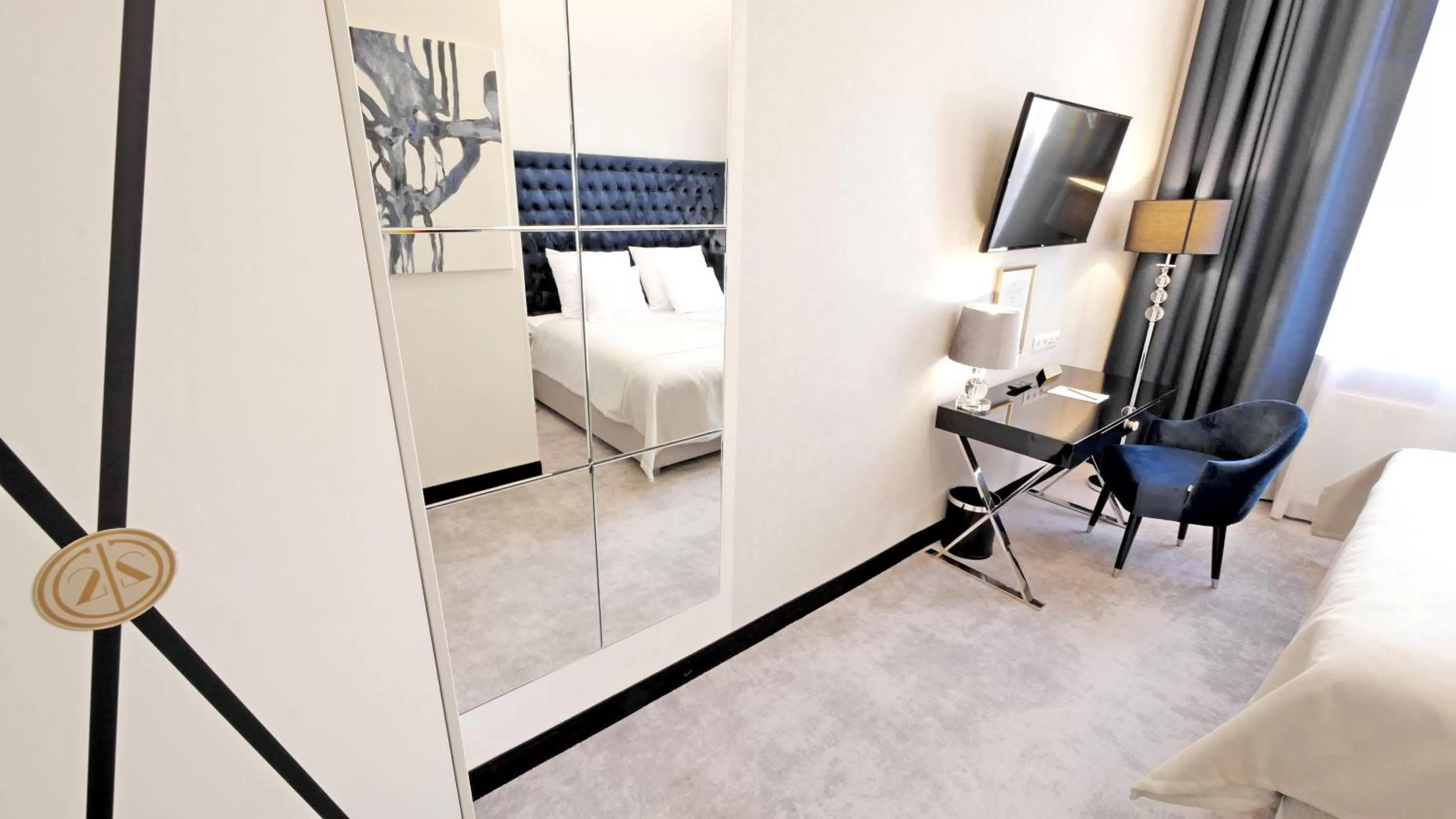 Photo of the whole room, Bed in SZEWSKA 22 BOUTIQUE