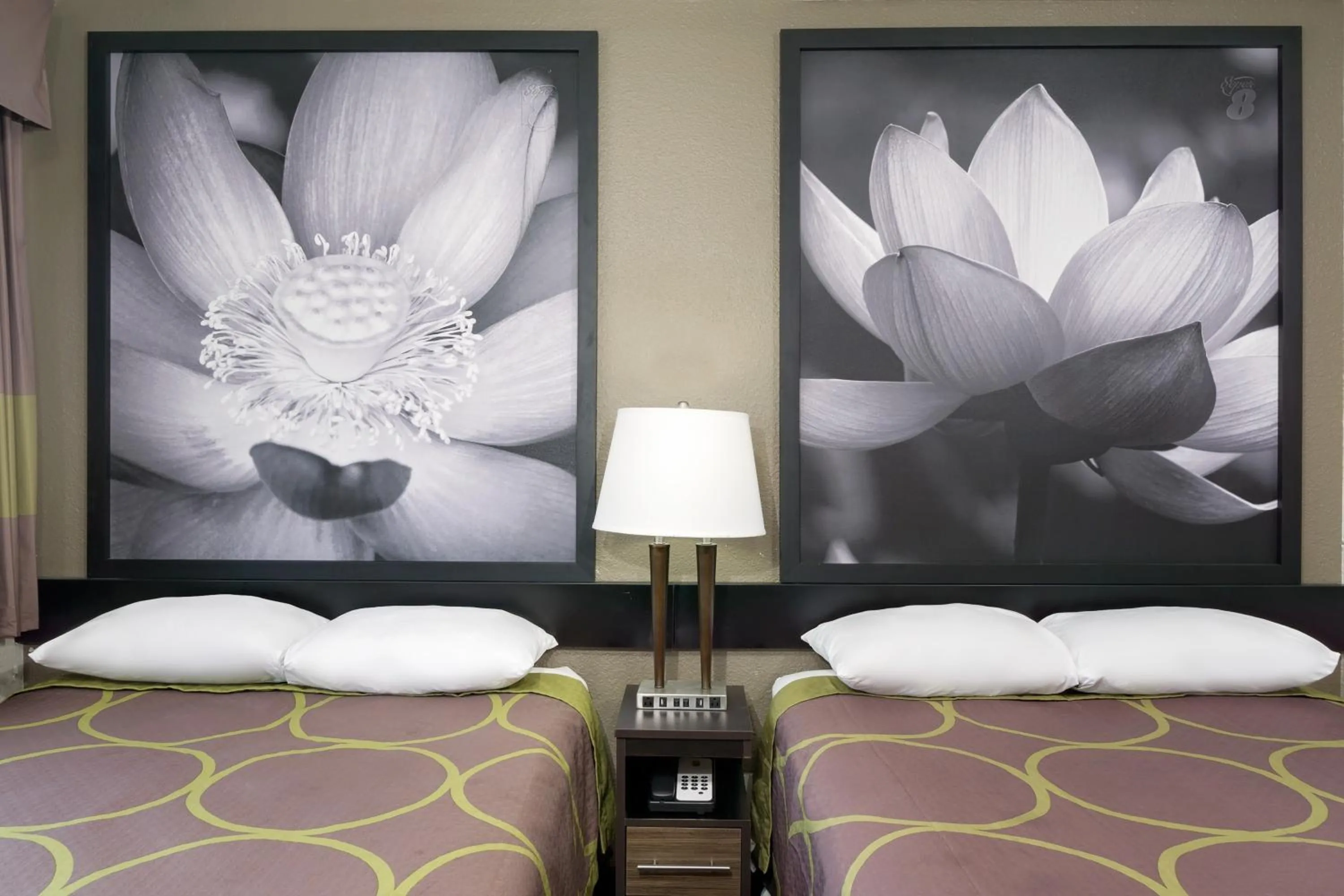 Bed in Super 8 by Wyndham Florence