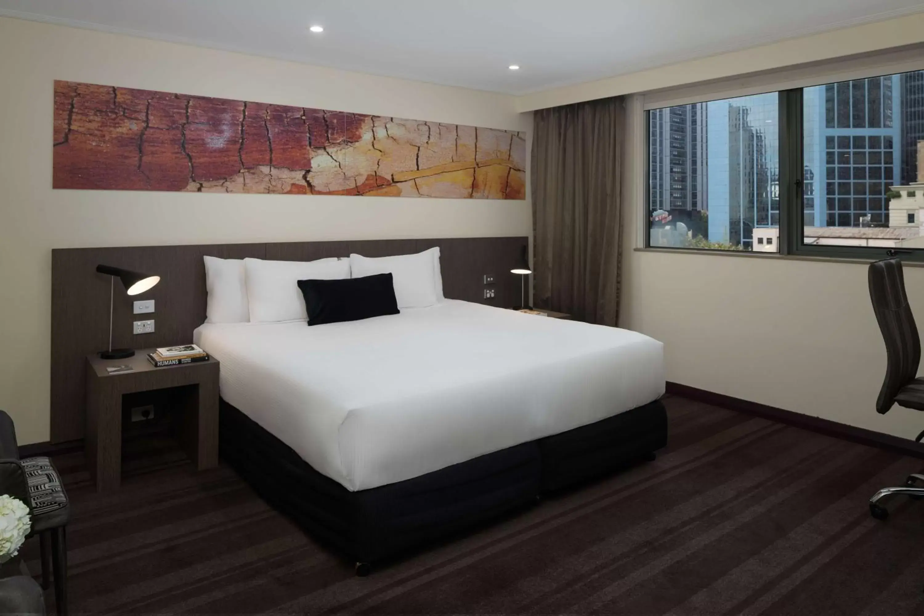 Bedroom, Bed in Rydges World Square