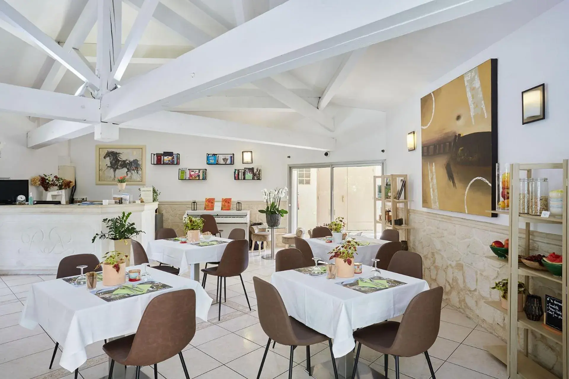 Restaurant/Places to Eat in Hotel Le Rodin