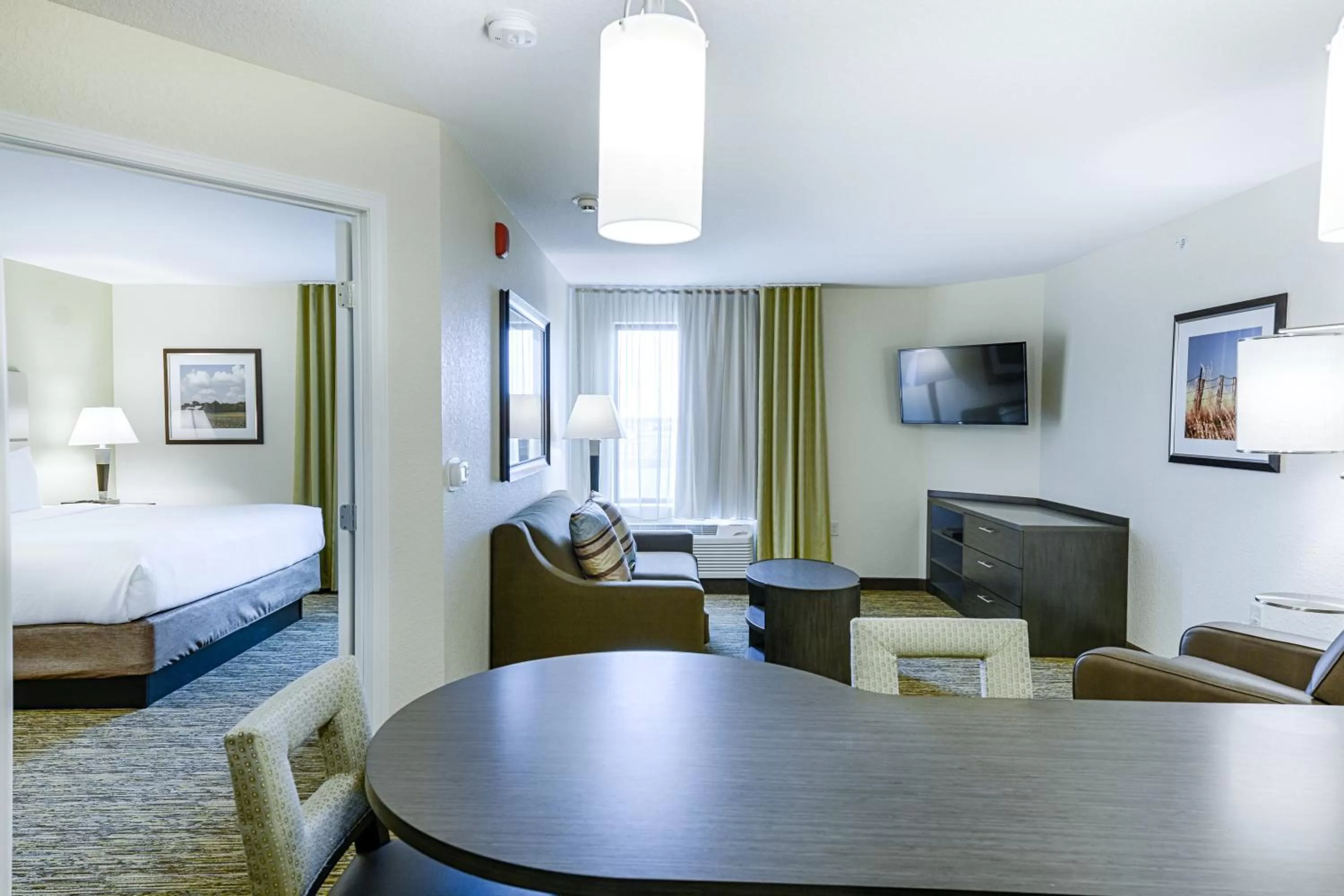 Photo of the whole room, Bed in Candlewood Suites Lakeville I-35 by IHG
