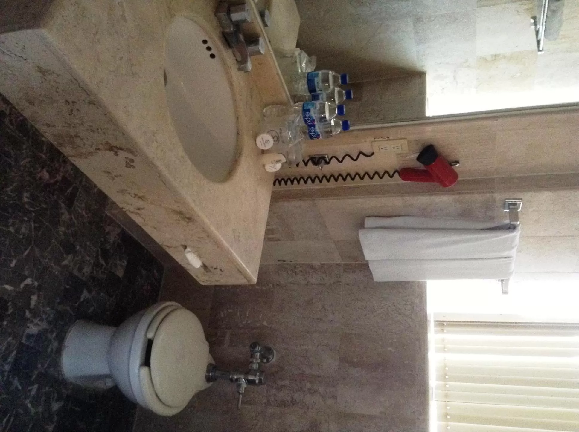 Bathroom in Hotel Sevilla