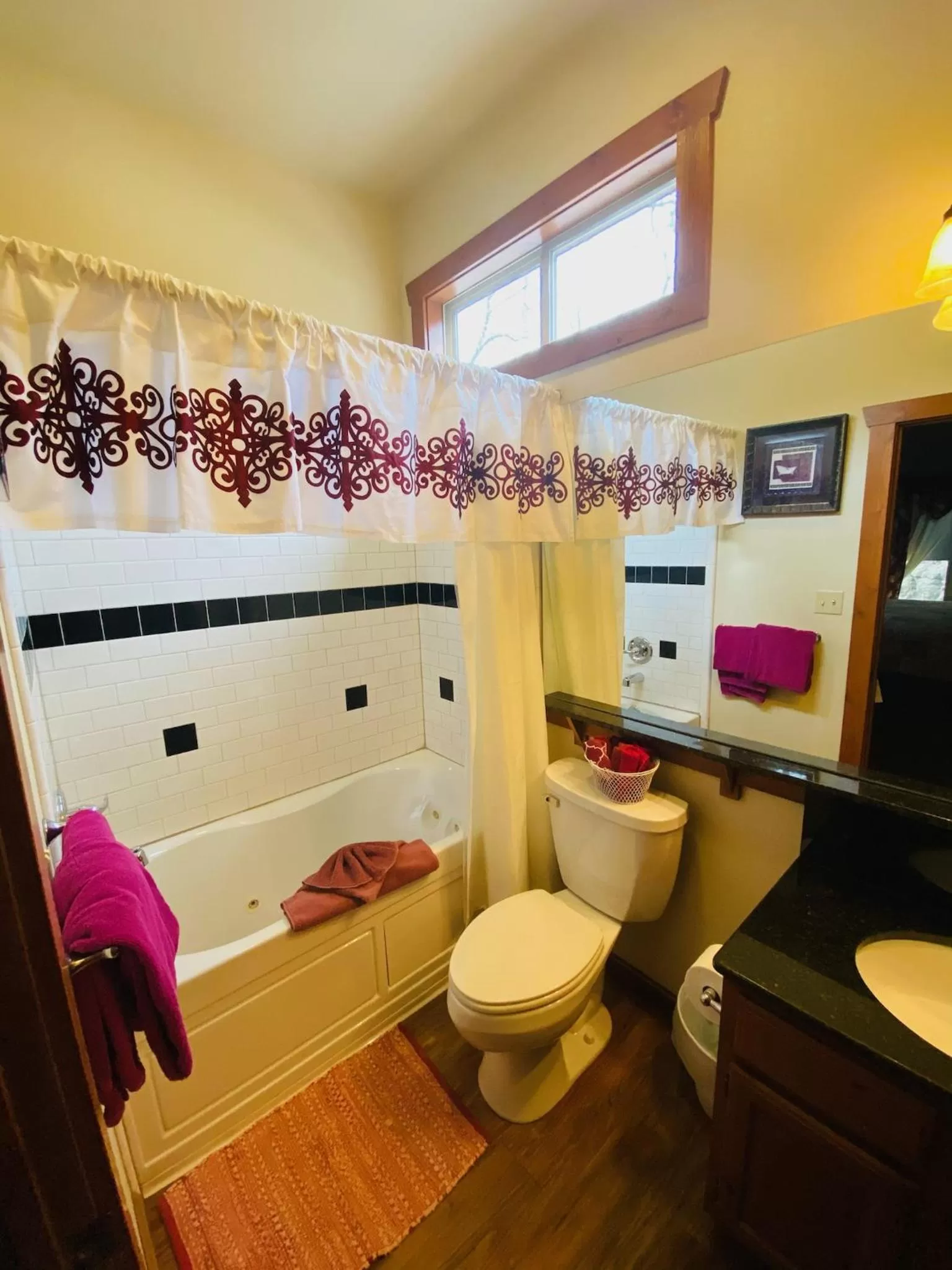Bathroom in All Seasons Treehouse Village