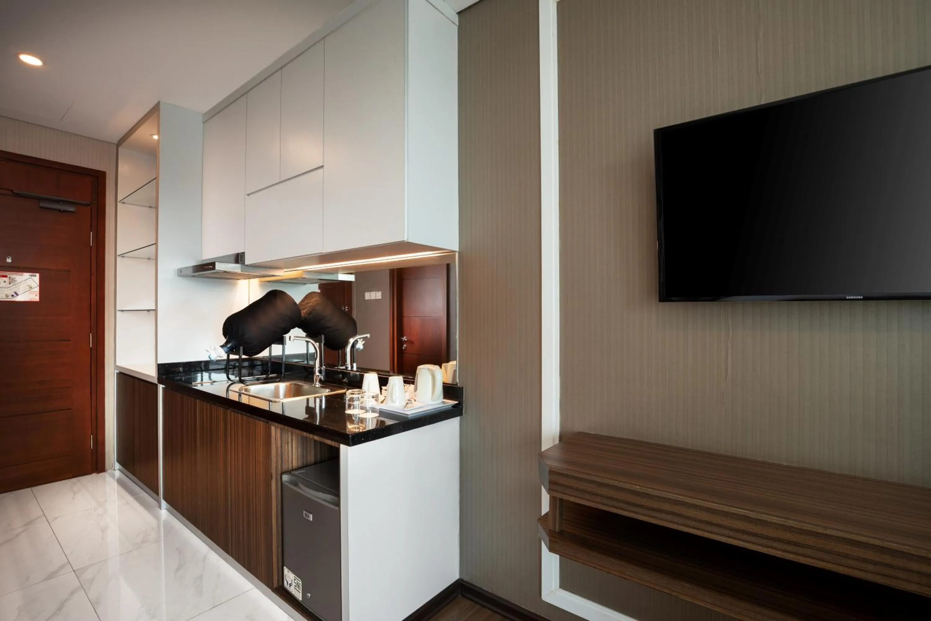 Kitchen or kitchenette in Panbil Residence Serviced Apartment