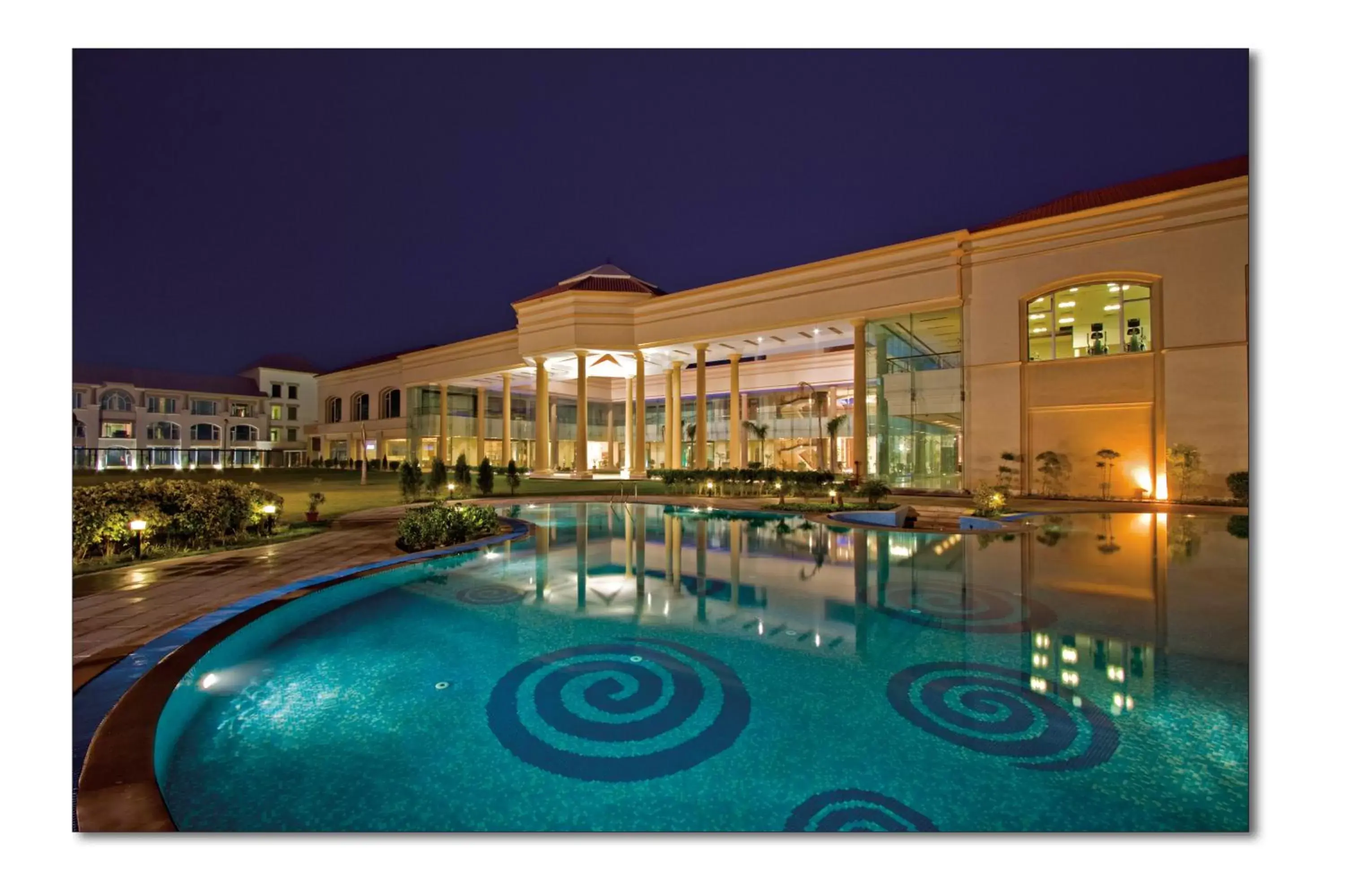 Swimming pool, Property Building in The Cabbana Resort & Spa