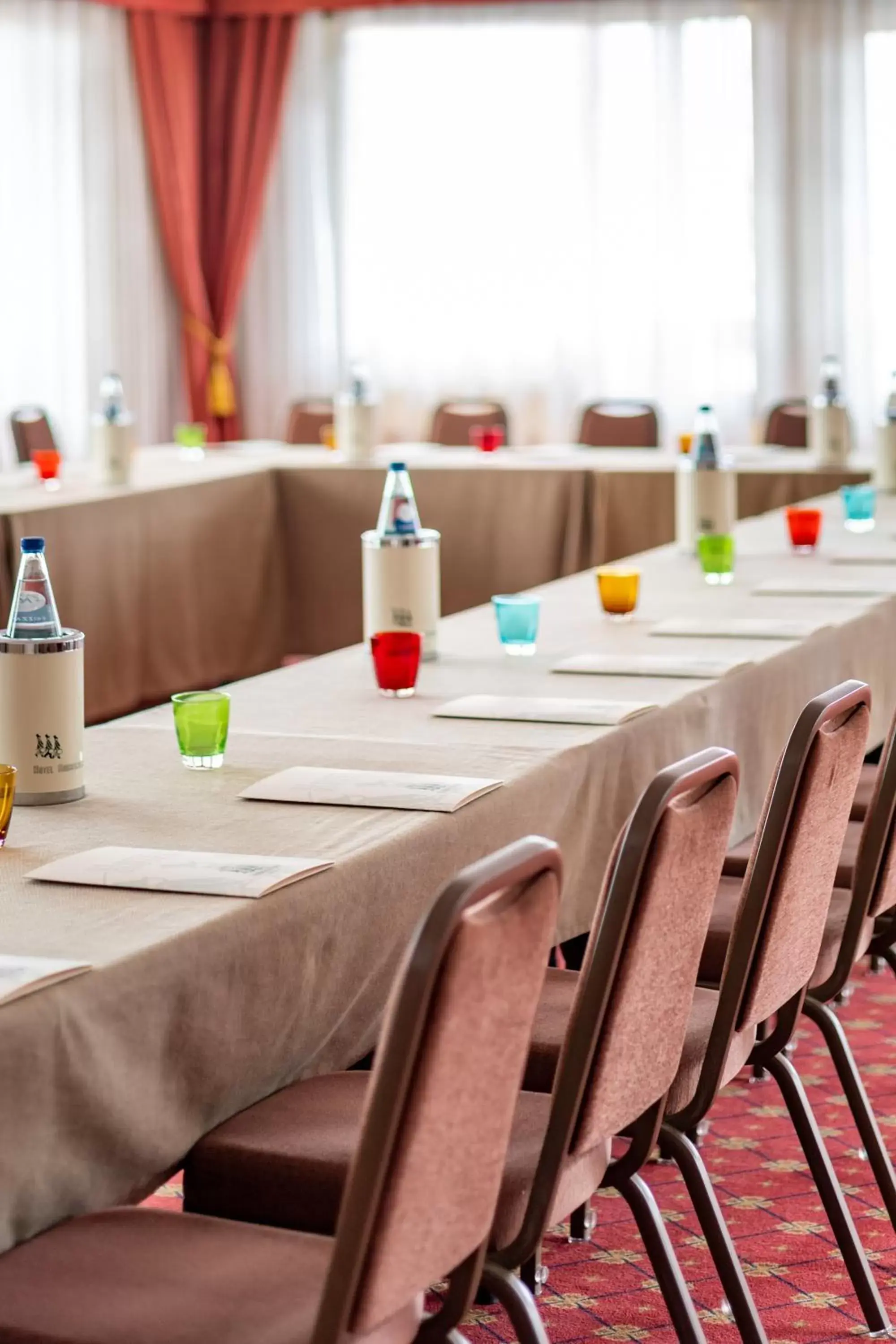 Business facilities in Hotel Ambasciatori