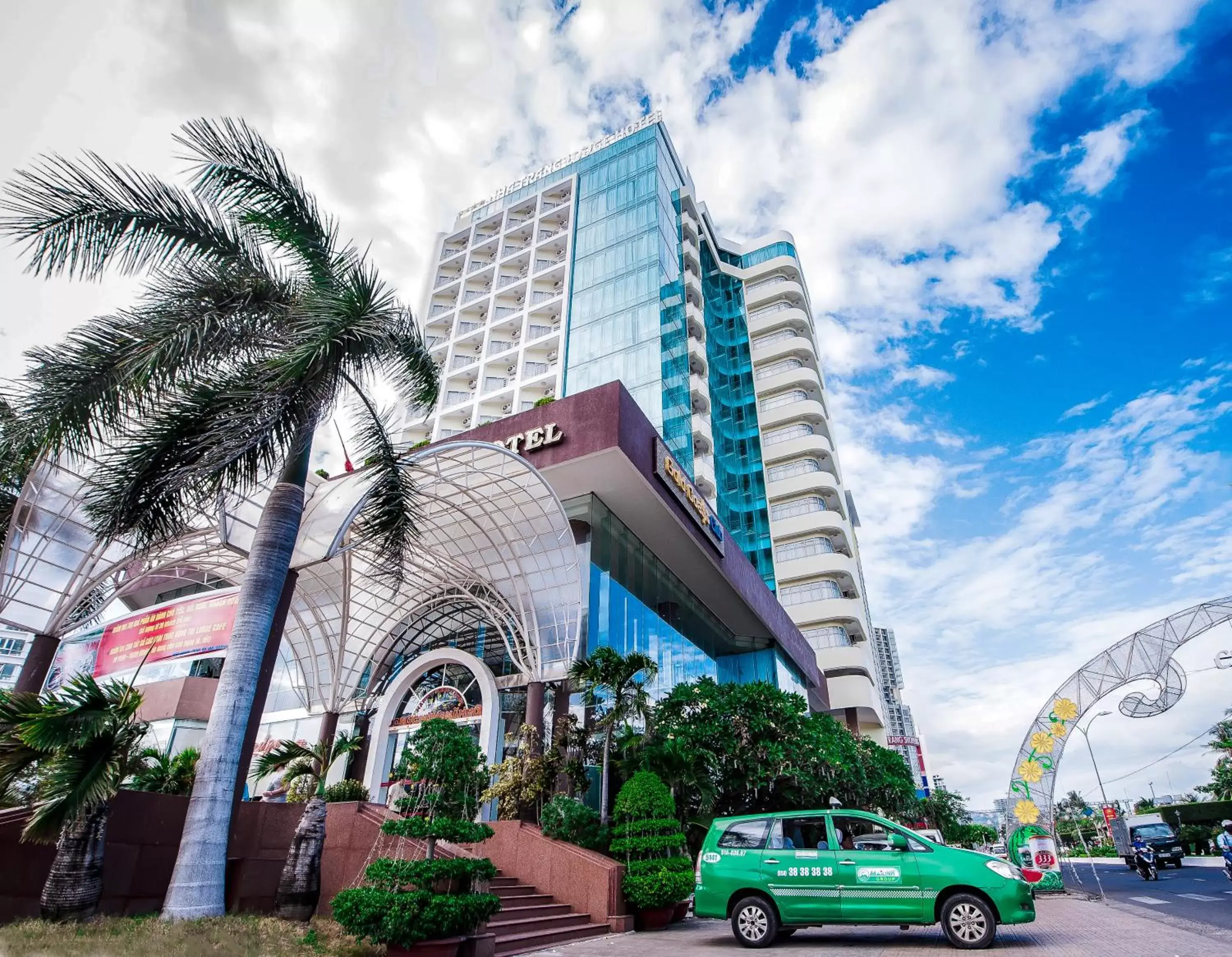 Property Building in Nha Trang Lodge Hotel