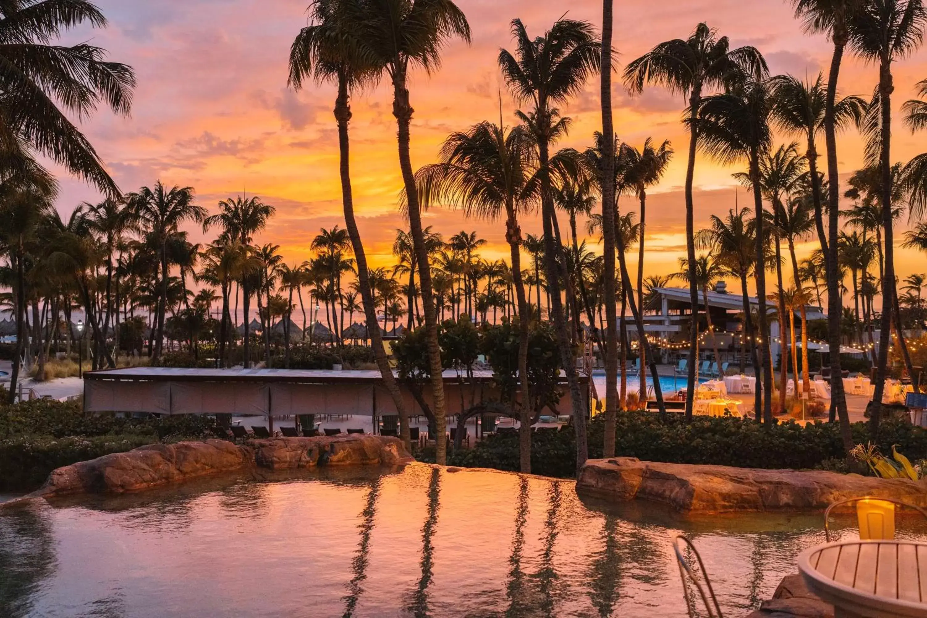 Garden, Sunrise/Sunset in Hilton Aruba Caribbean Resort & Casino