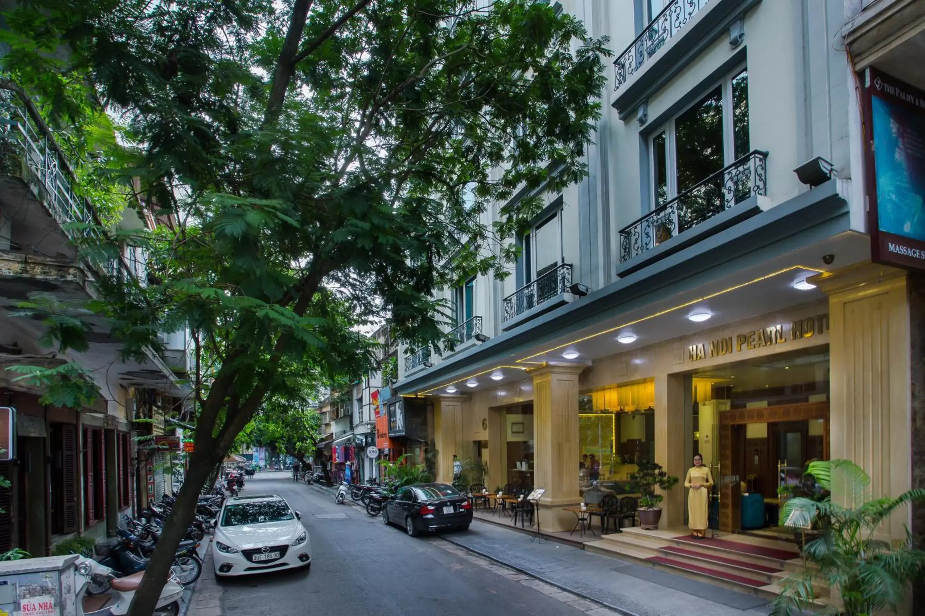 Property building in Hanoi Pearl Hotel