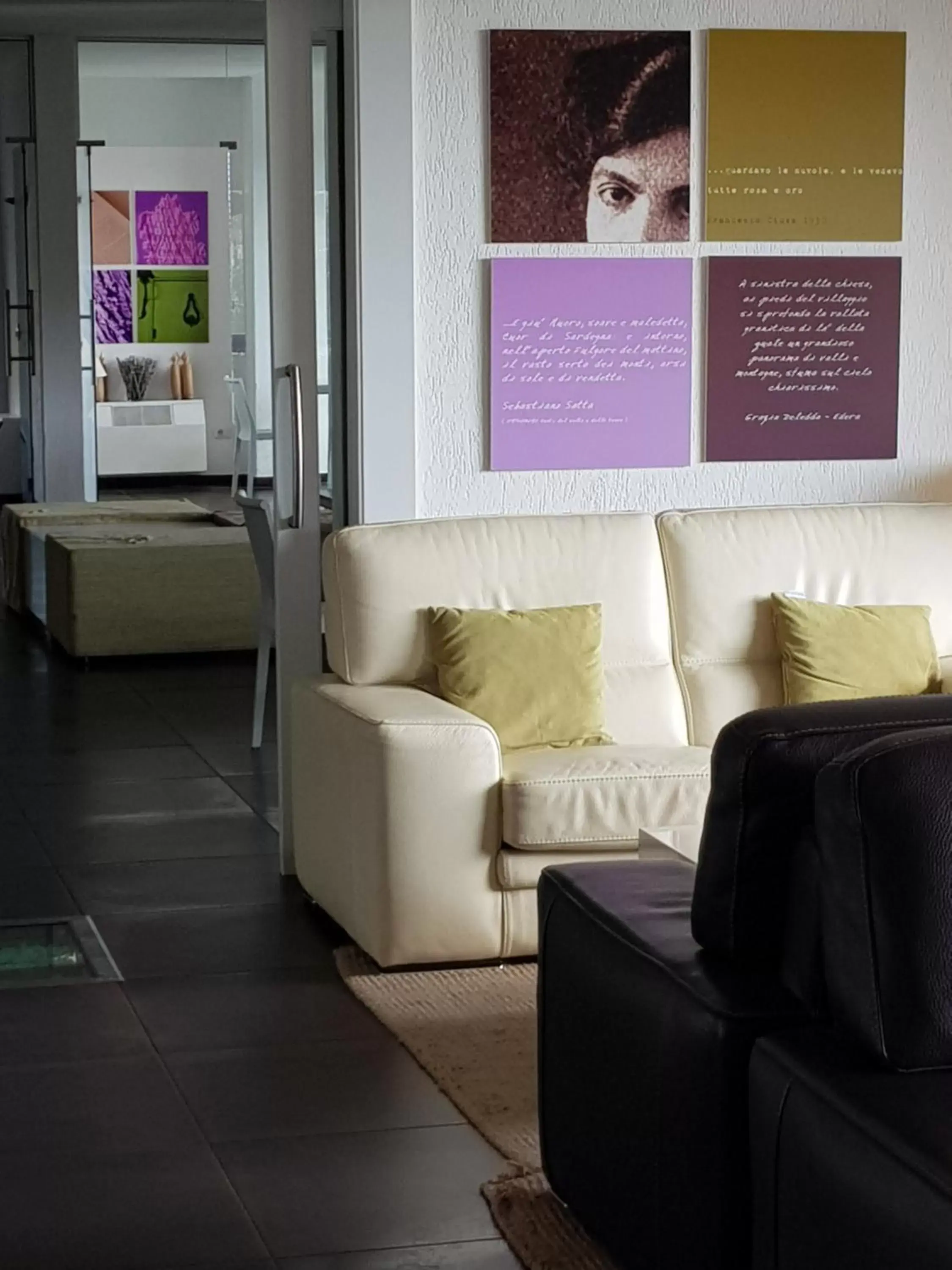 Lobby or reception, Seating Area in Hotel Sandalia