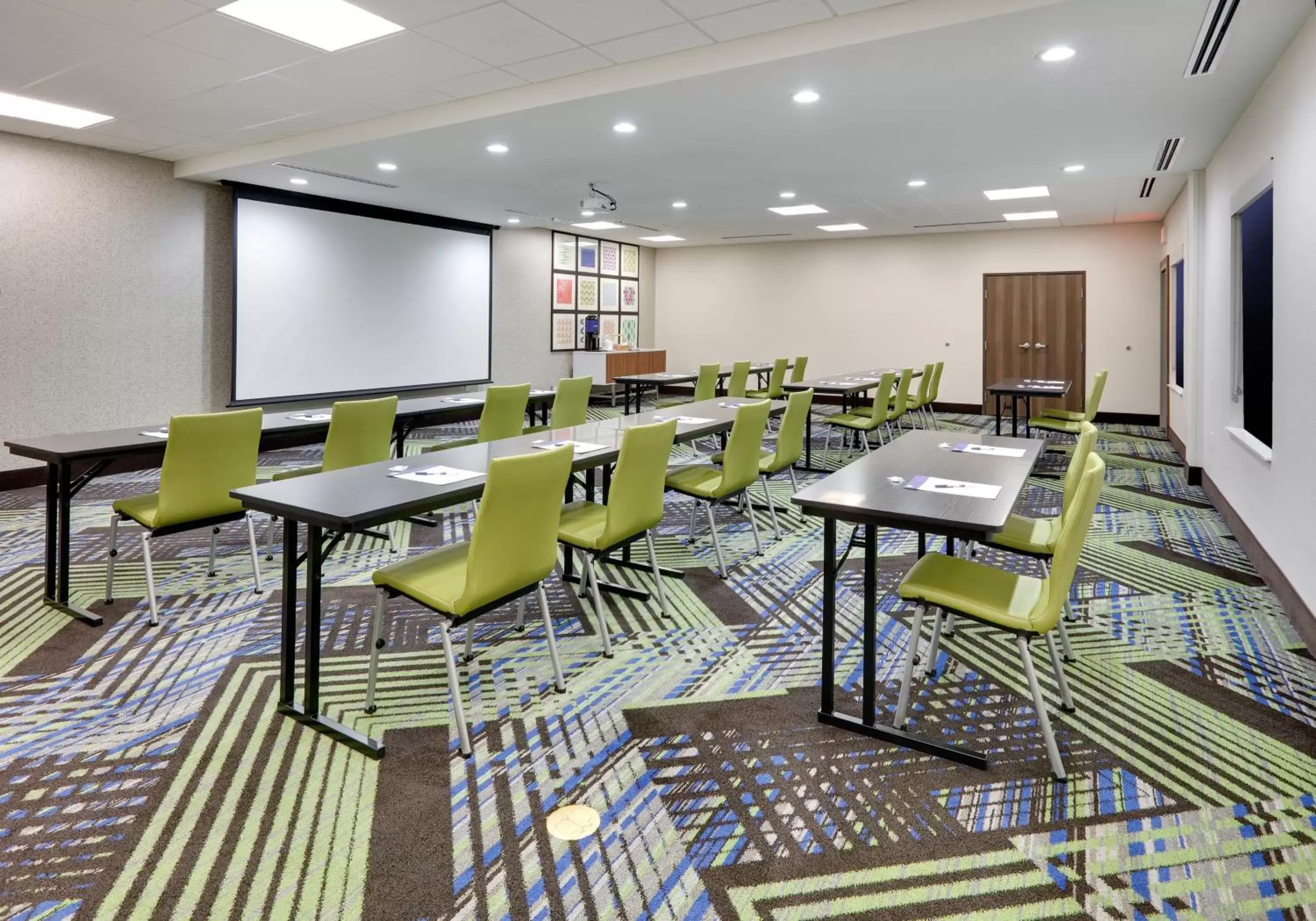 Meeting/conference room in Holiday Inn Express & Suites - Plano - The Colony, an IHG Hotel