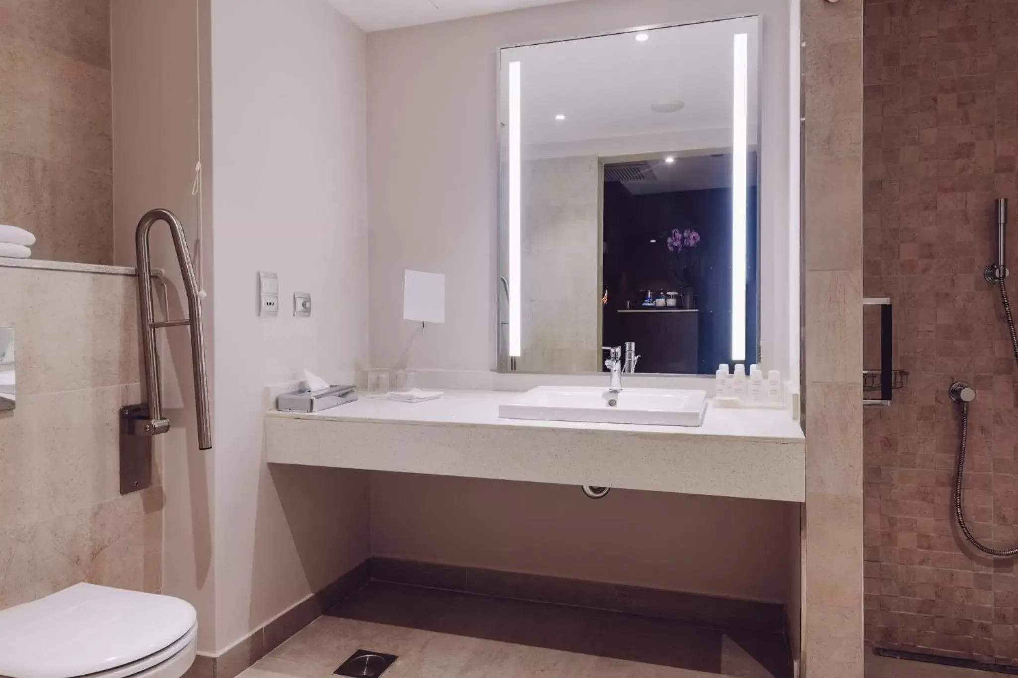 Toilet, Bathroom in Radisson Blu Hotel, Nairobi Upper Hill