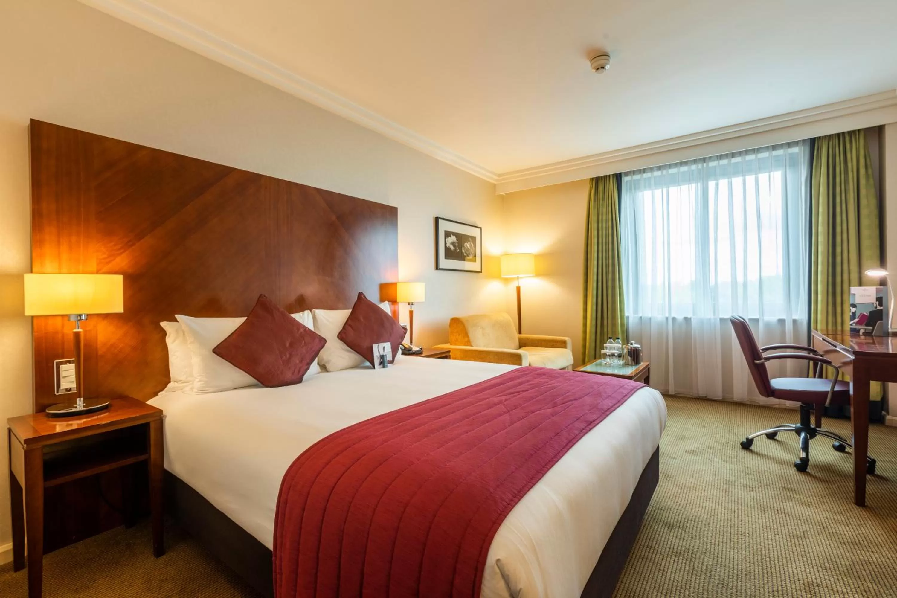 Bed in Crowne Plaza Birmingham NEC by IHG