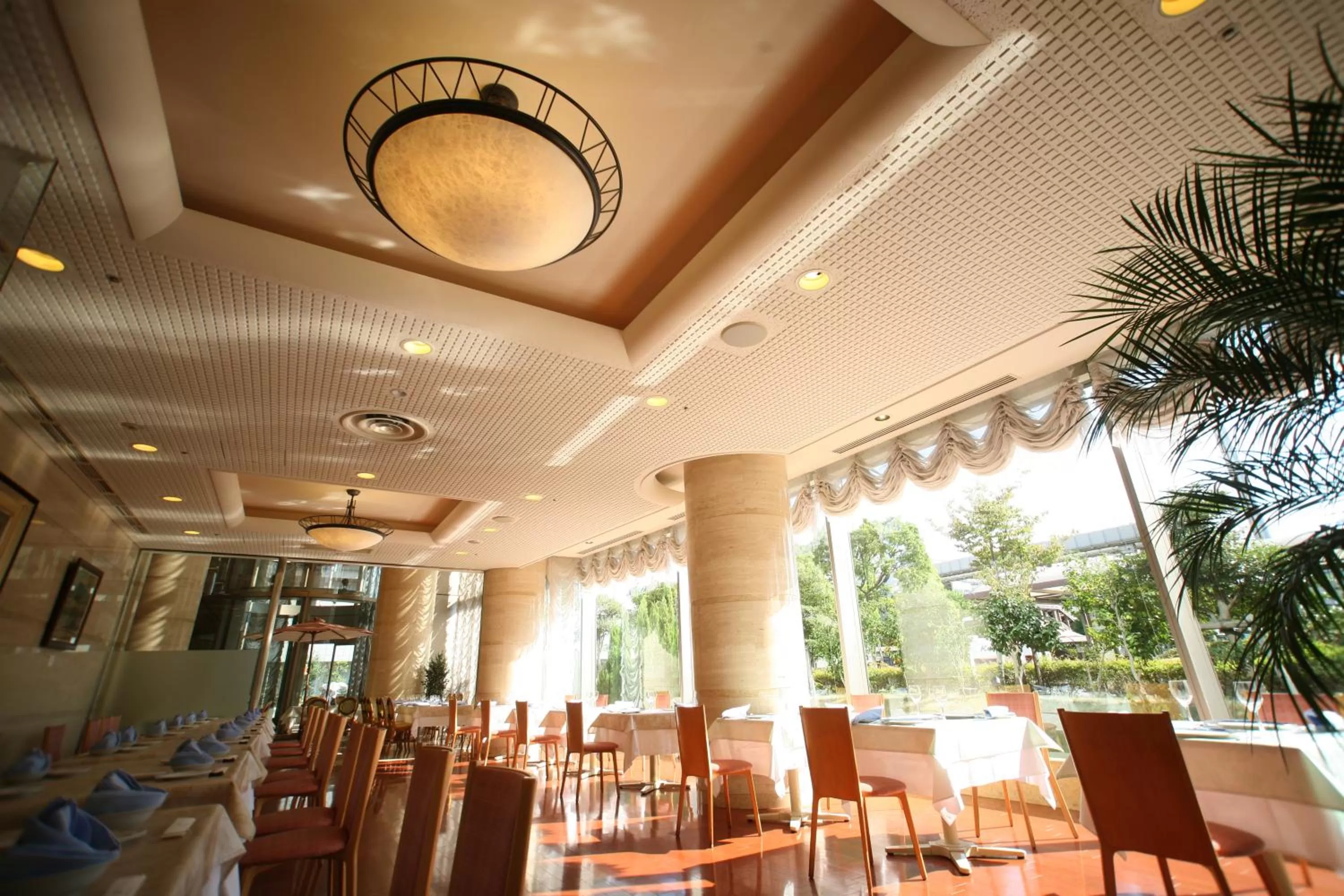 Restaurant/places to eat in Hotel Port Plaza Chiba