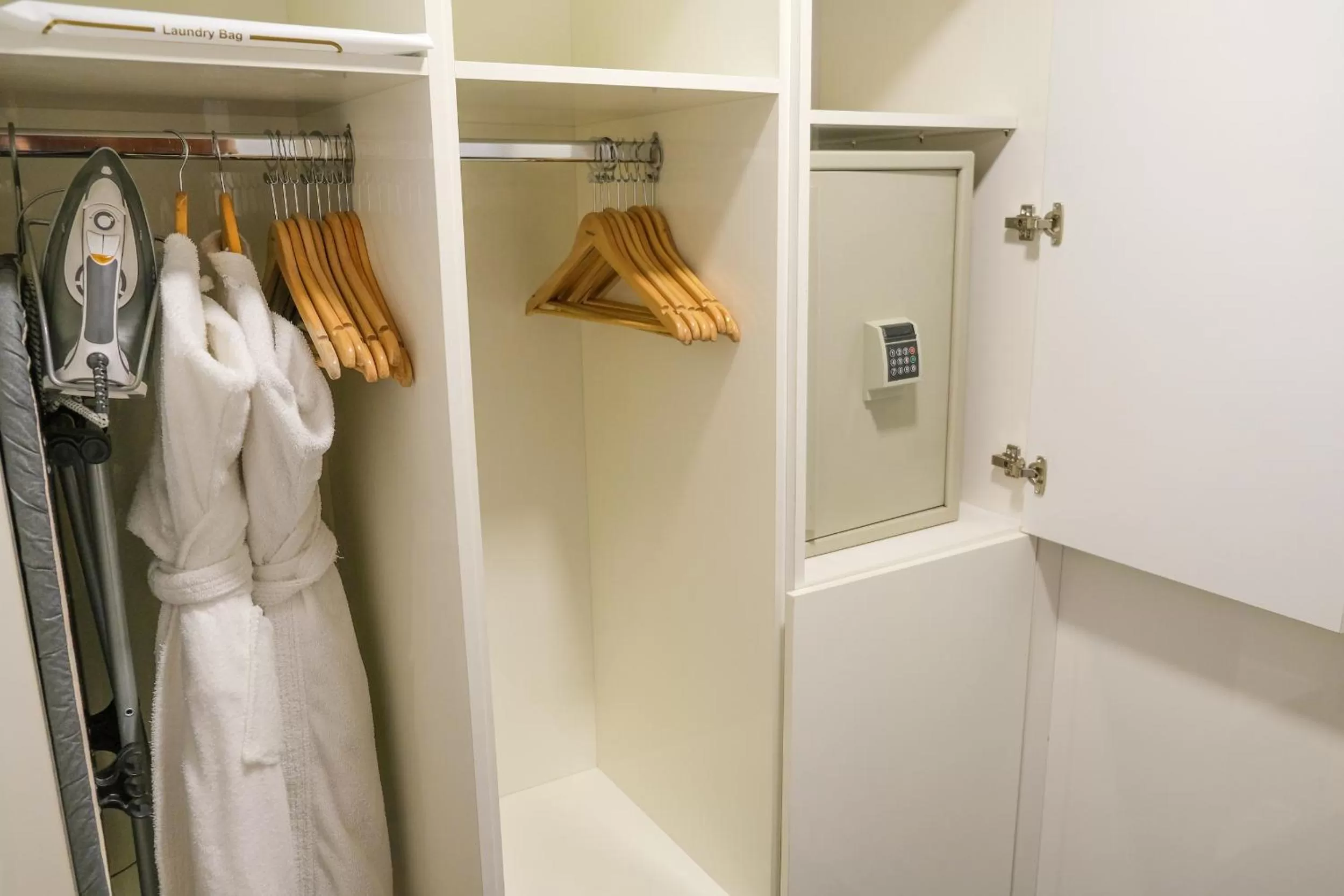 Area and facilities in Amman International Hotel