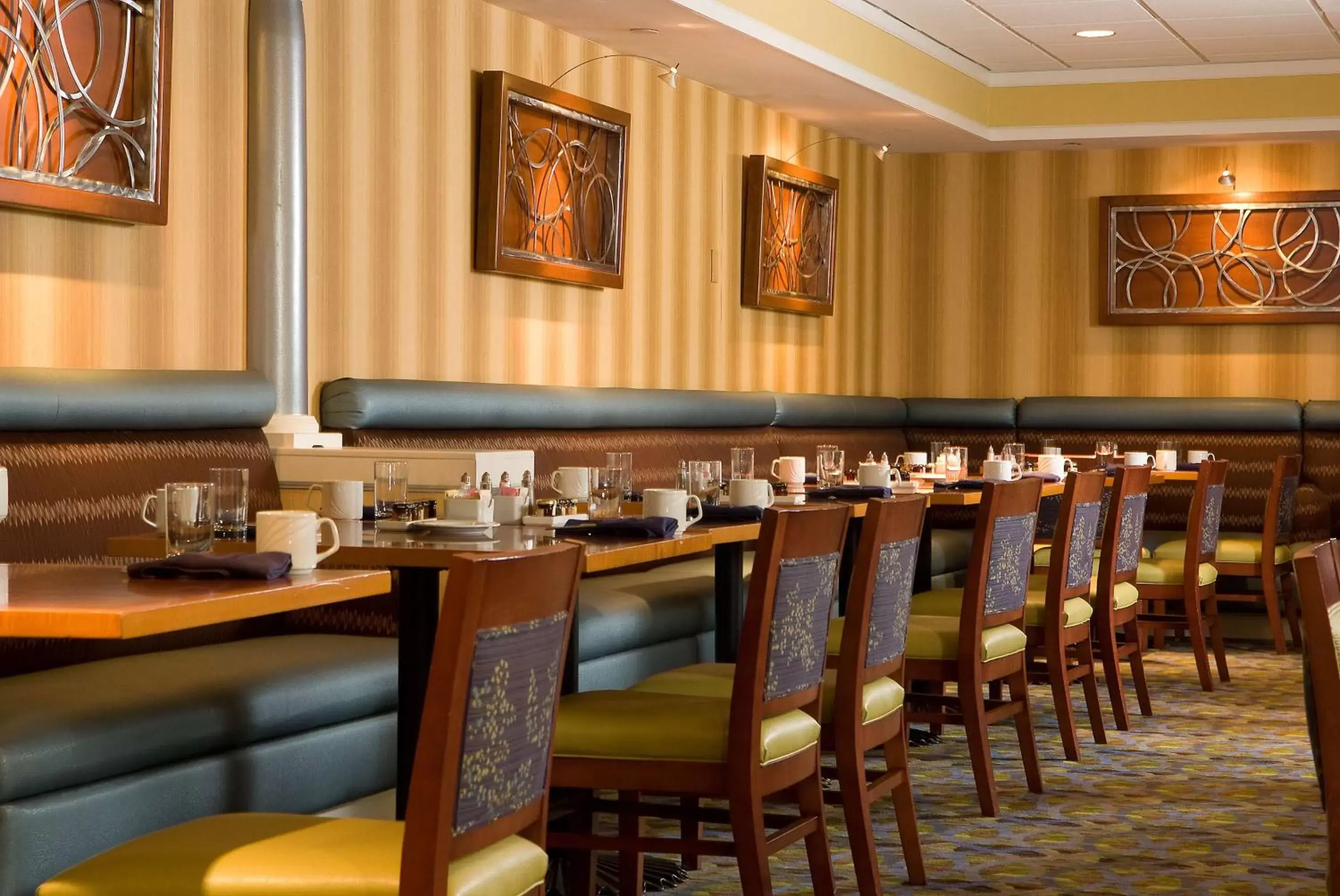 Restaurant/Places to Eat in Sonesta ES Suites Gwinnett Place Atlanta