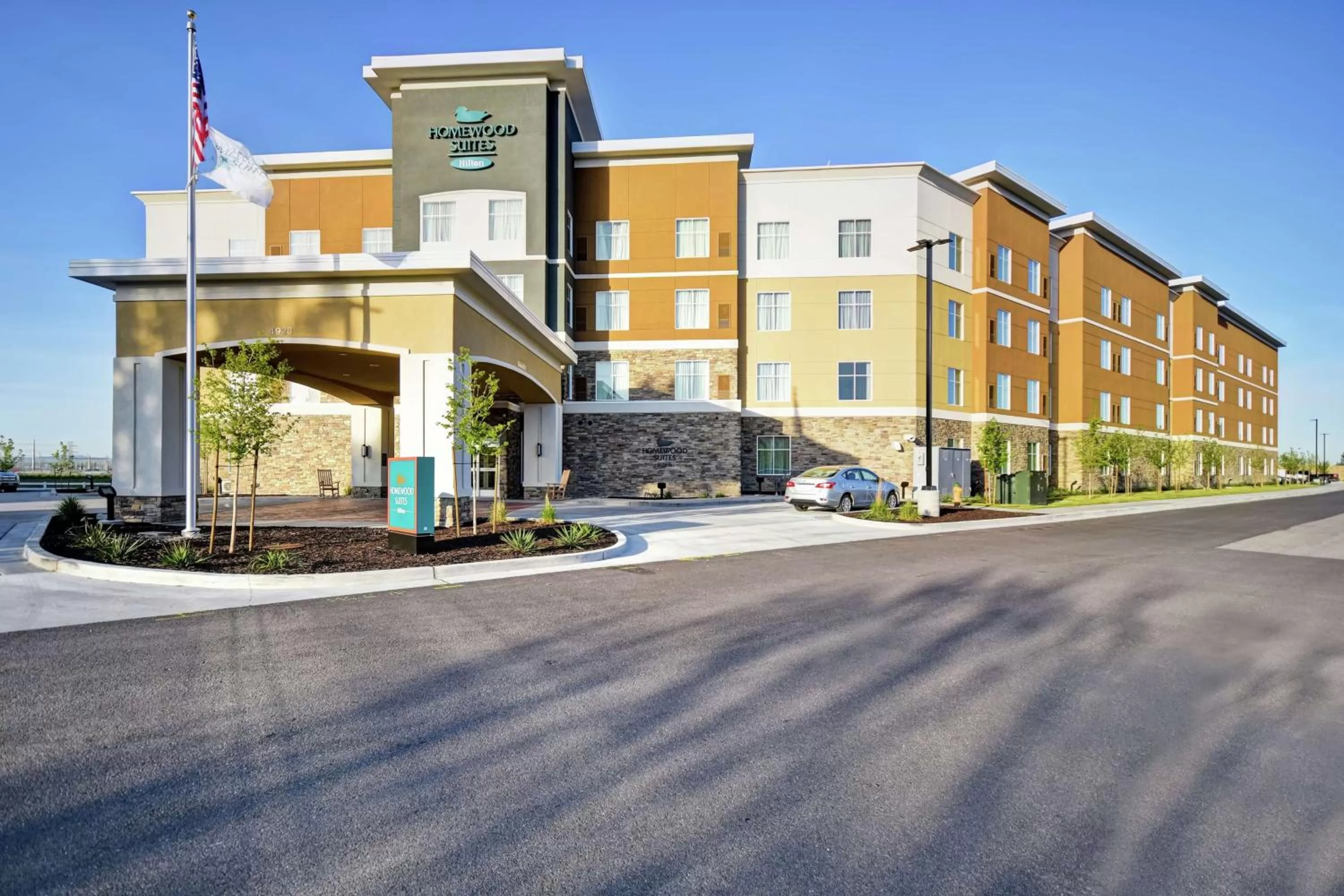 Property building in Homewood Suites By Hilton Salt Lake City Airport