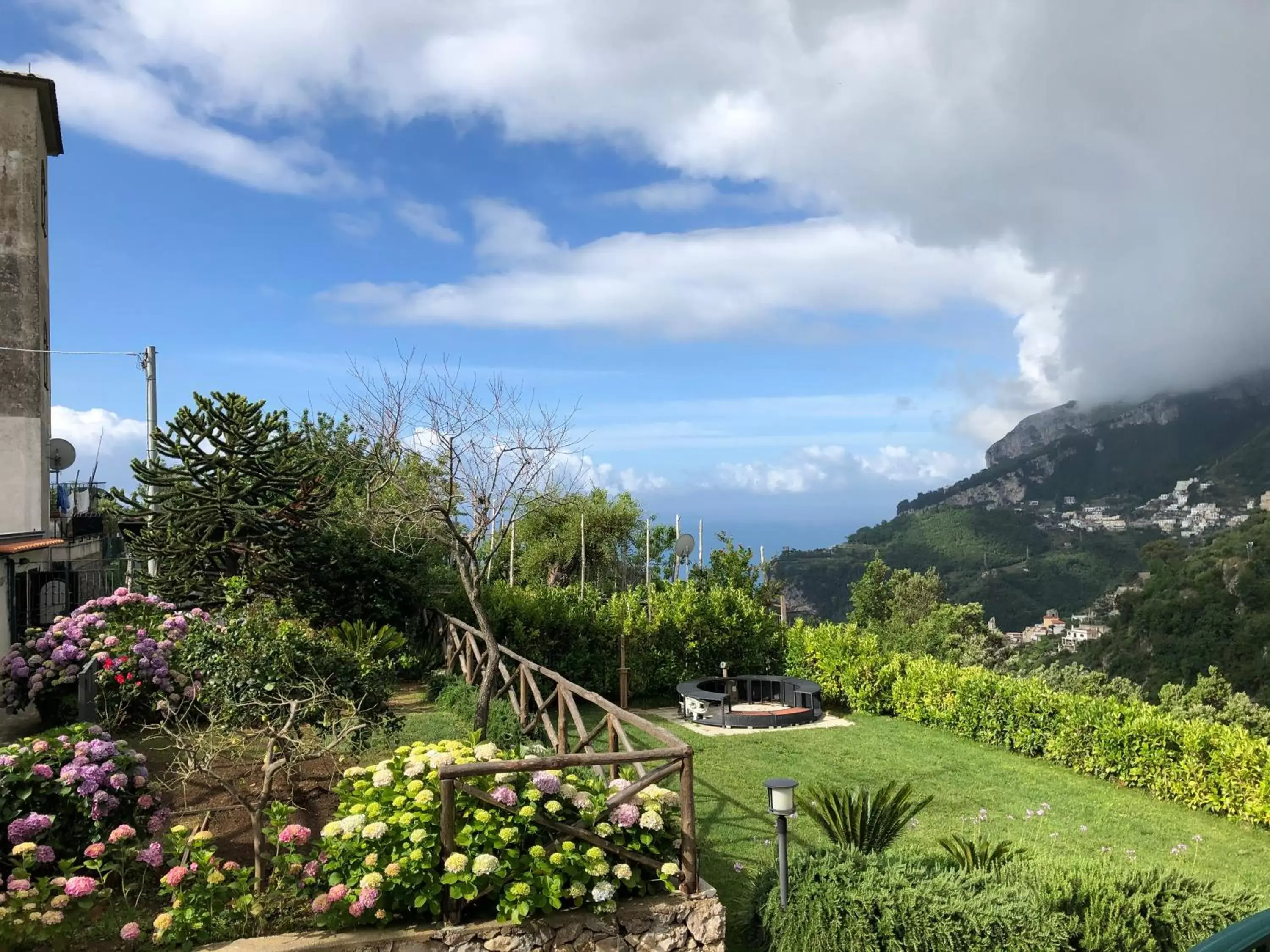 Garden view in Nonno Francesco B&B