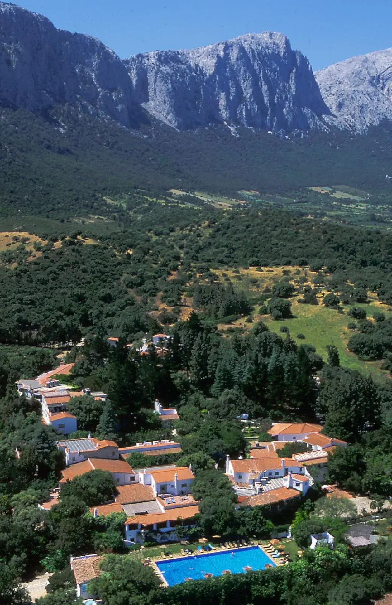 Bird's eye view, Bird's-eye View in Hotel Su Gologone