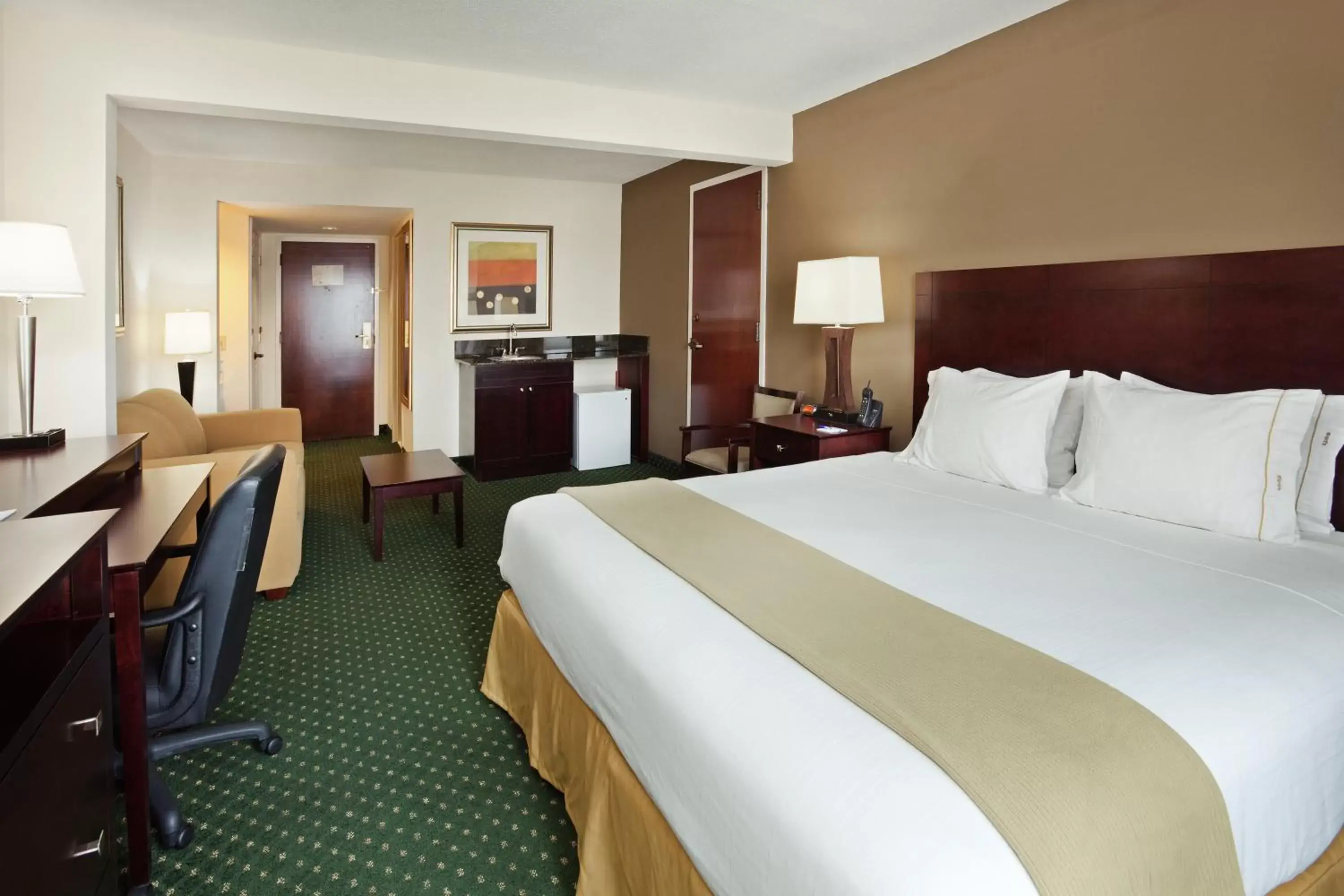 Holiday Inn Express Murfreesboro Central, an IHG Hotel