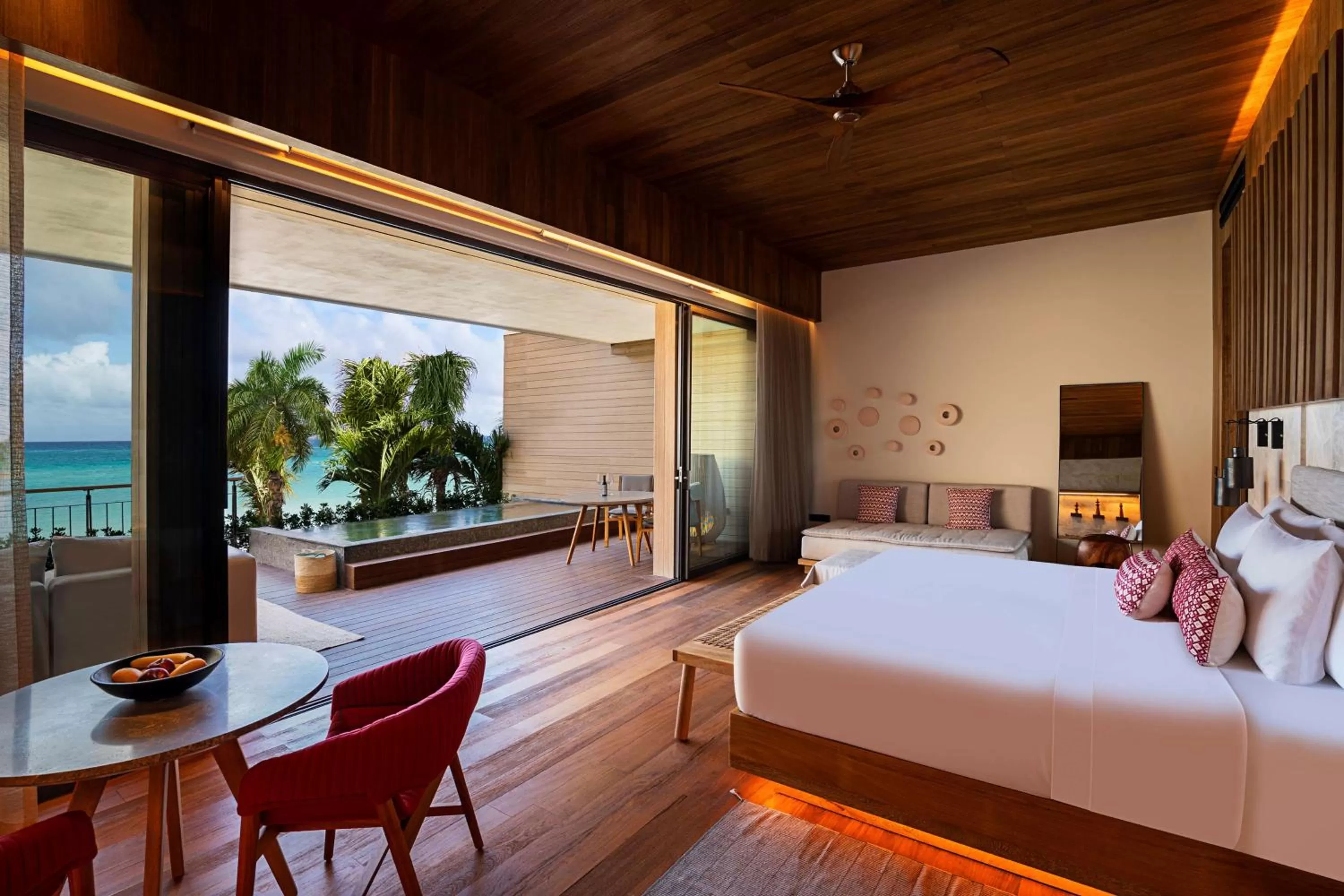 Balcony/Terrace, Bed in Banyan Tree Mayakoba