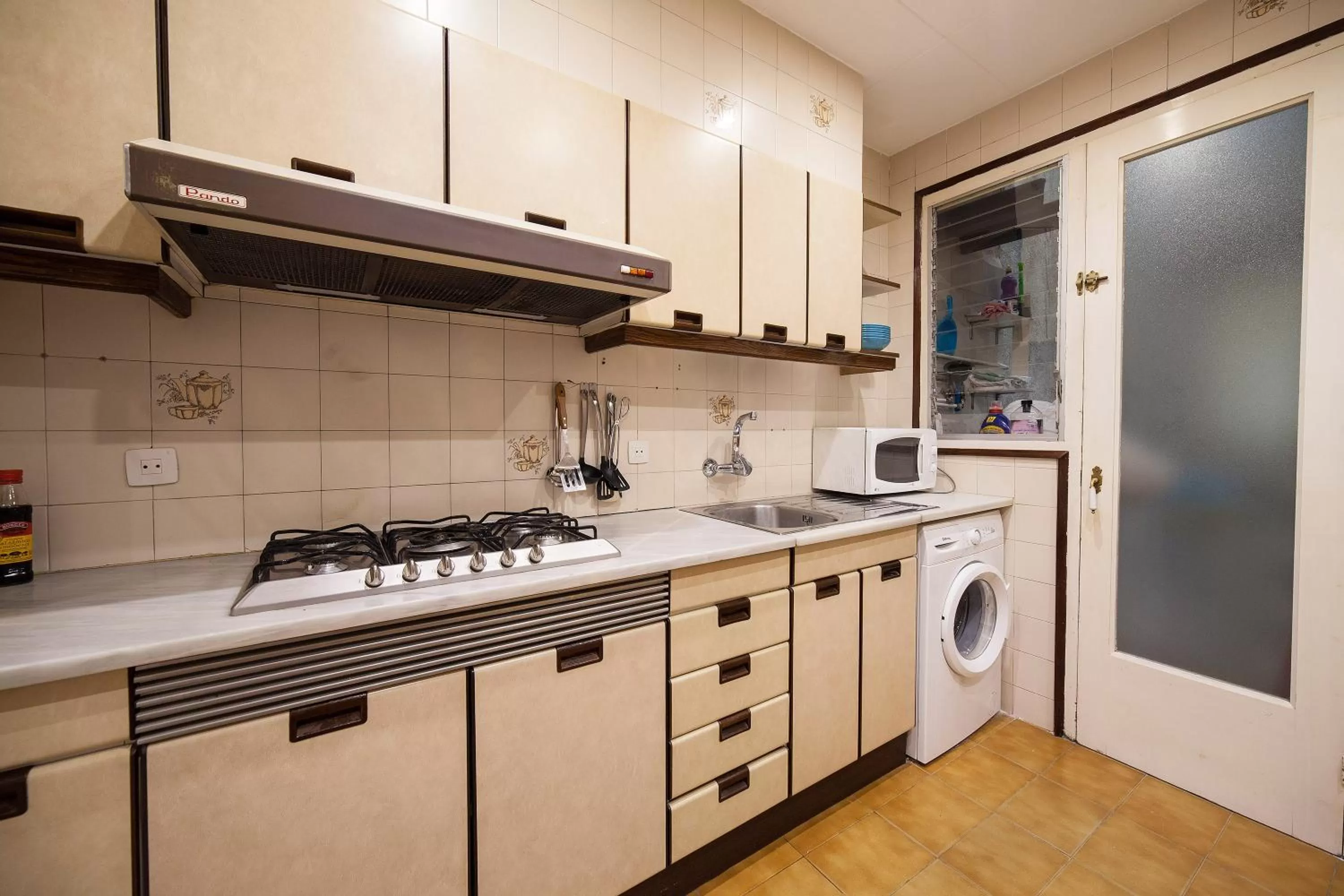 Property building in Bed in Girona