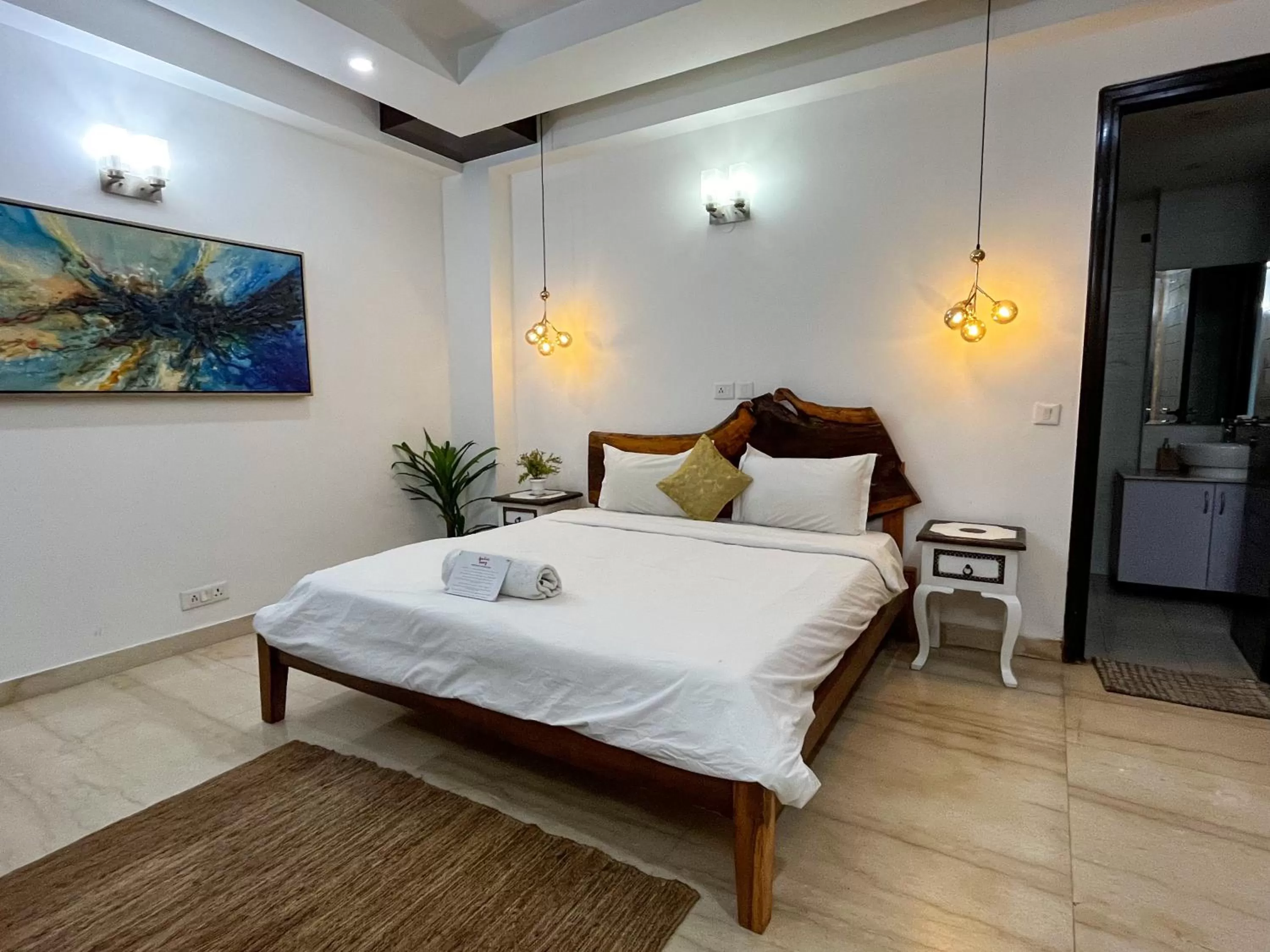 Bed in Avatar Living @Safdarjung Enclave