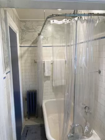 Bathroom in The Wedding Cake House
