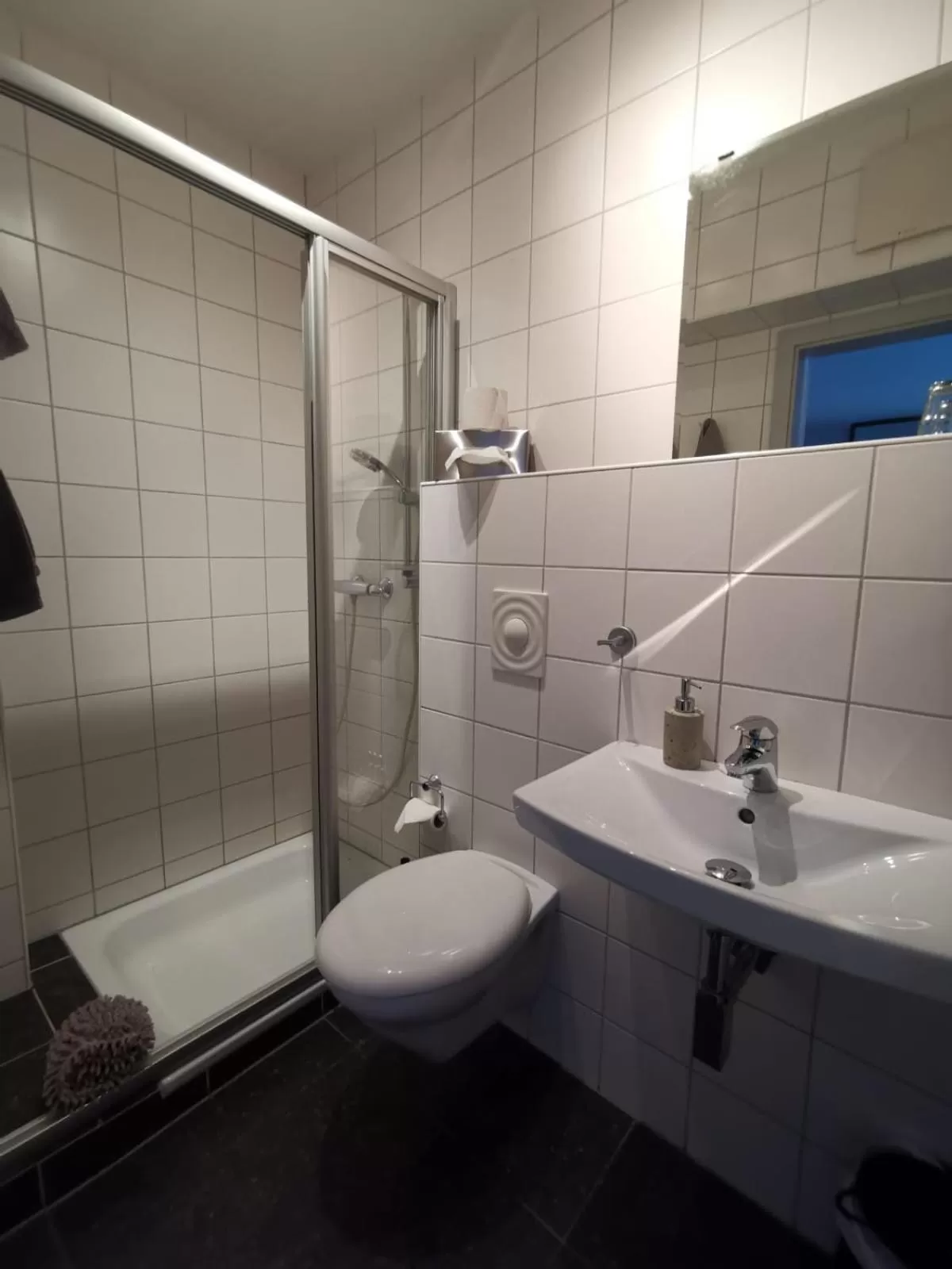 Bathroom in Hotel Come In