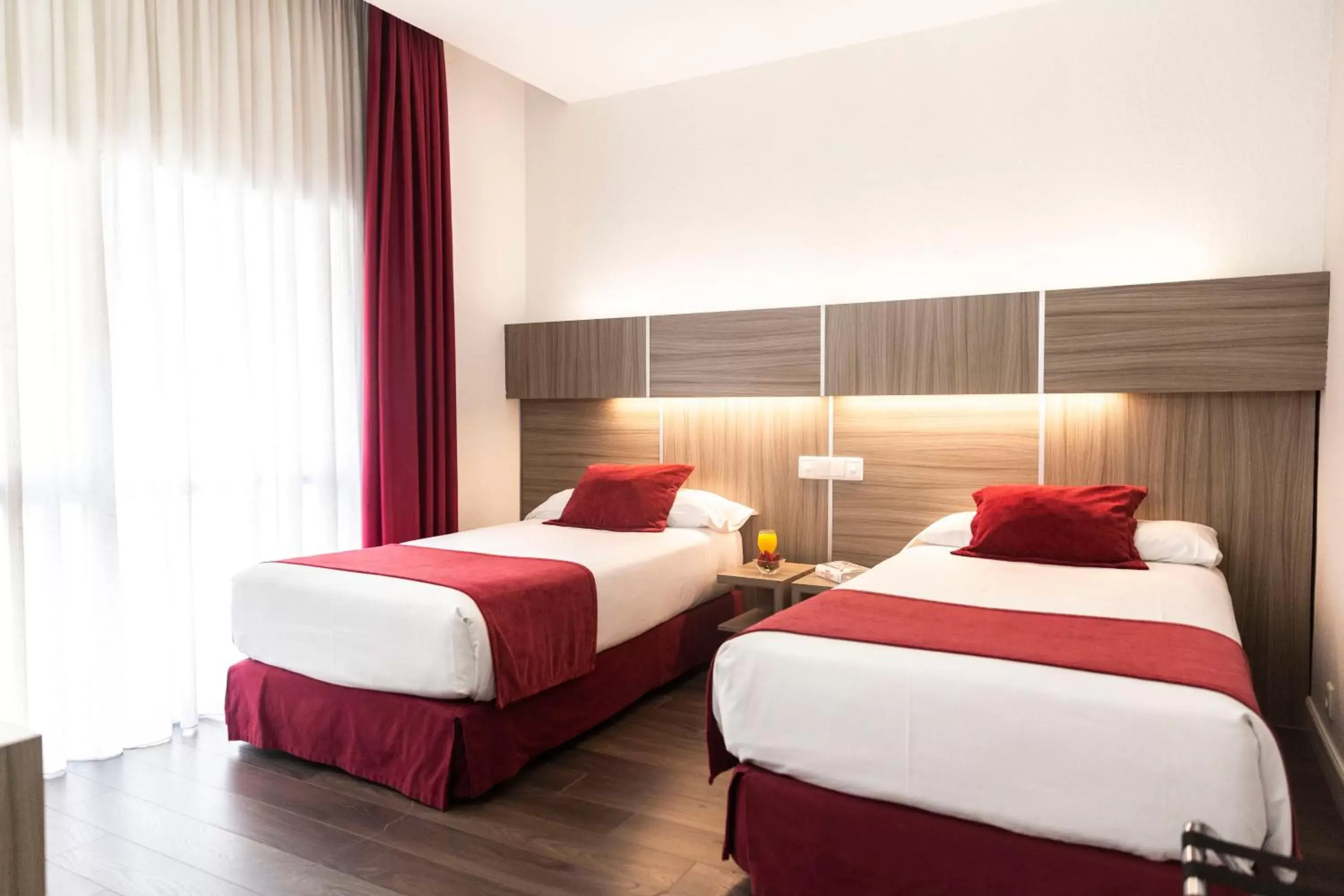 Bed in Hotel Serrano by Silken
