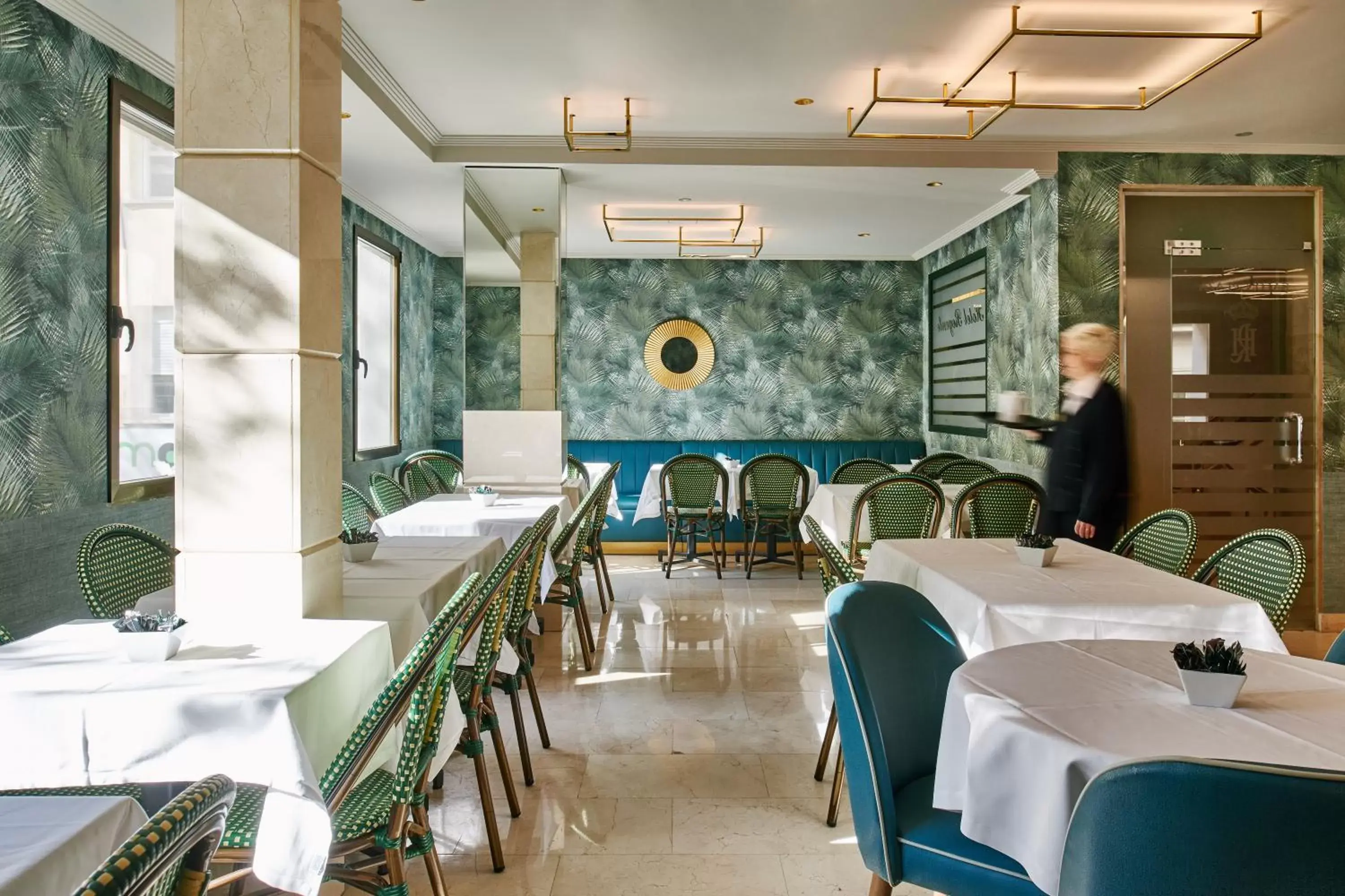 Restaurant/places to eat in Regente Hotel Restaurant/places to eat in Regente Hotel