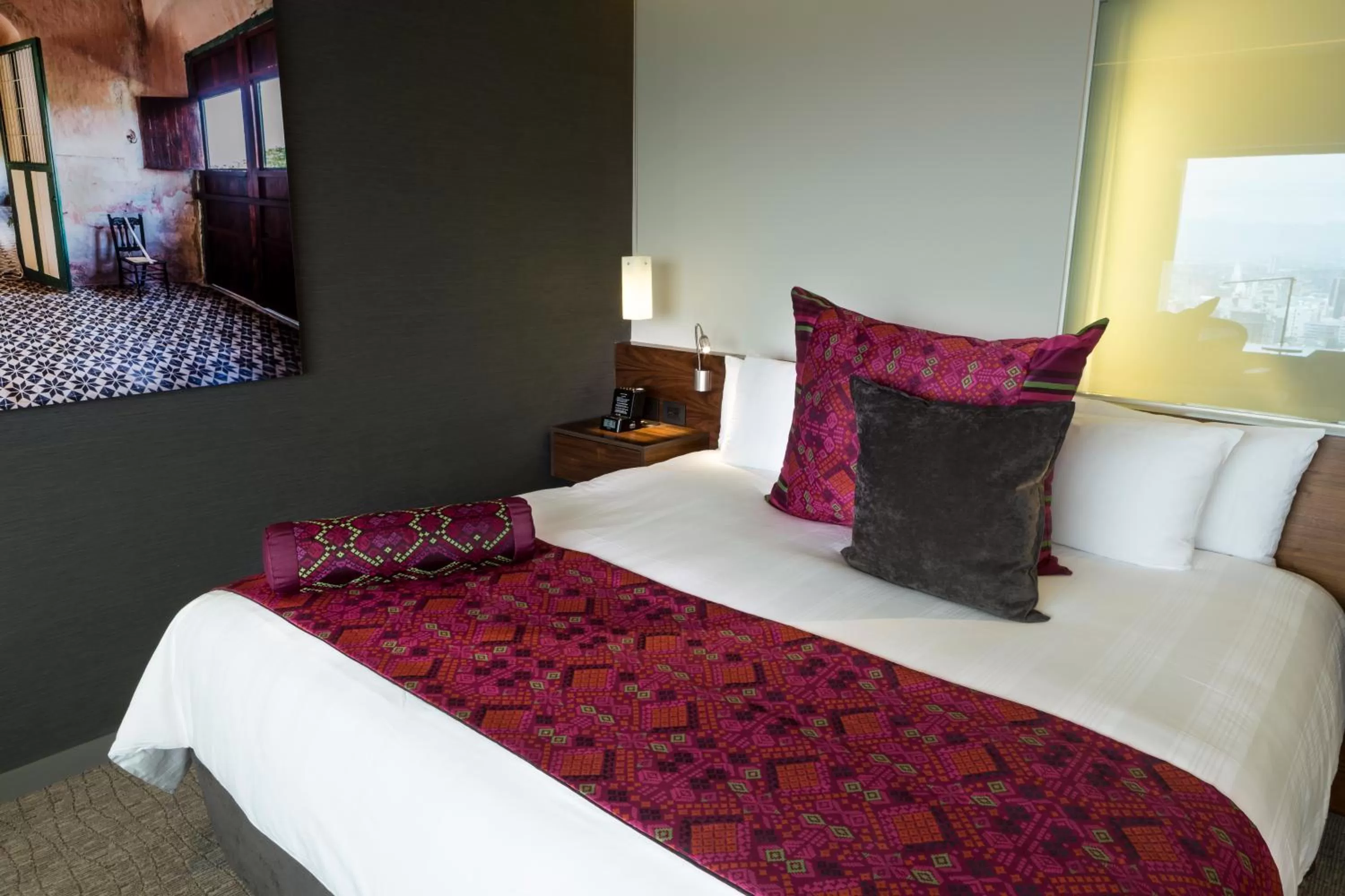 Bedroom, Bed in Presidente InterContinental Mexico City by IHG