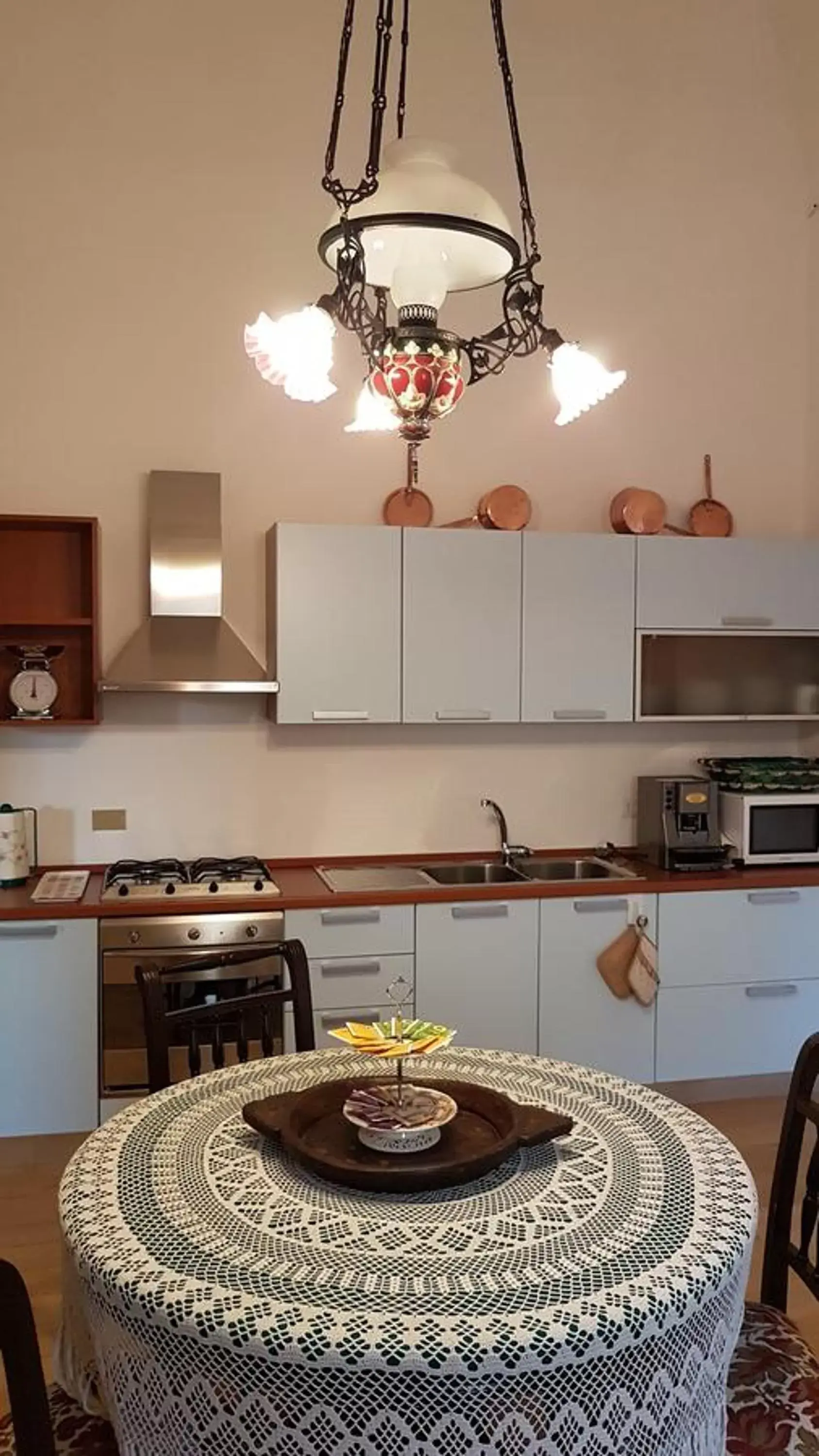 Communal kitchen, Kitchen/Kitchenette in Il Cortile del Marchese Beccadelli