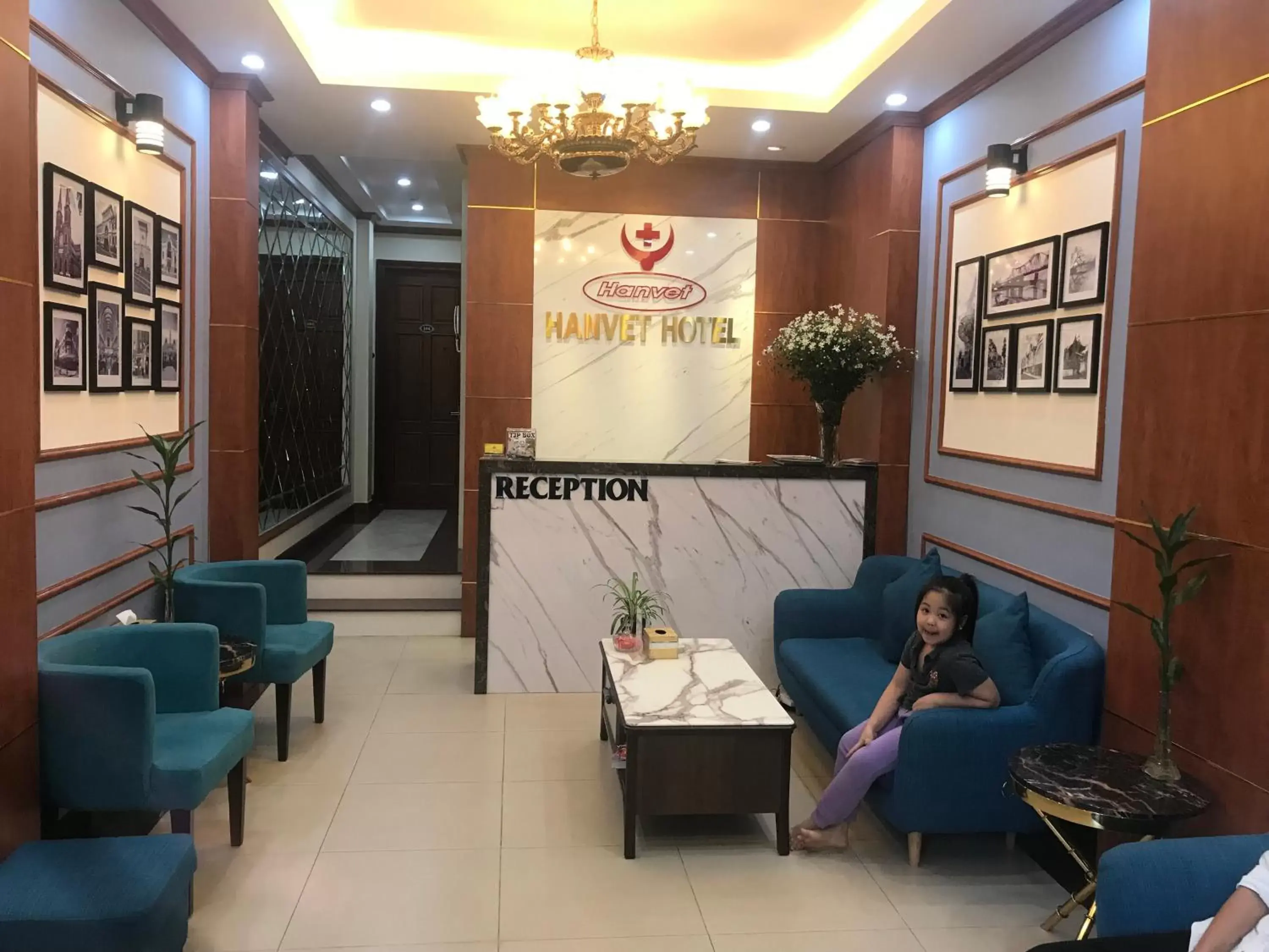 Restaurant/places to eat, Lobby/Reception in Hanoi Hanvet Hotel