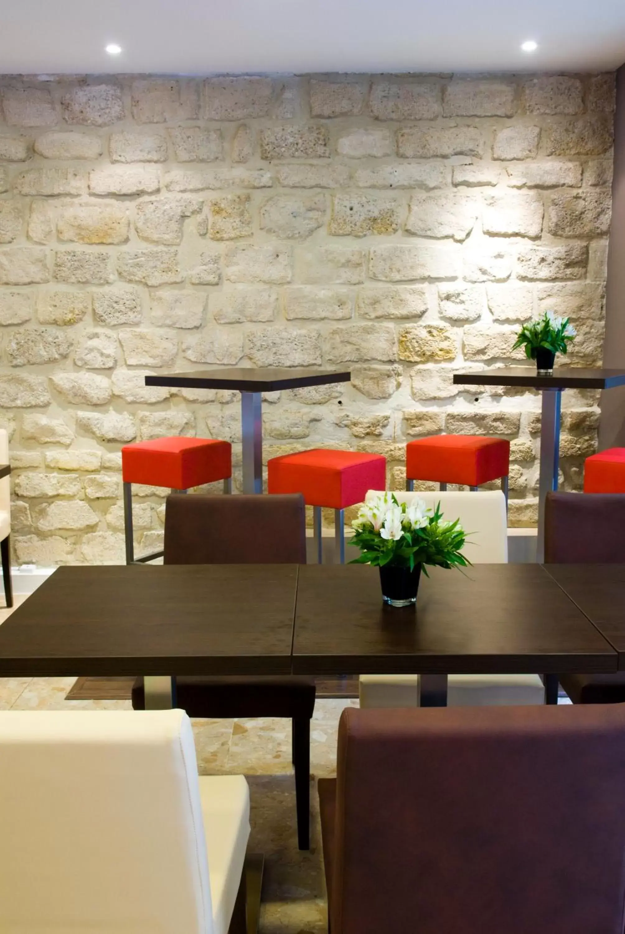 Lobby or reception, Restaurant/Places to Eat in Timhotel Odessa Montparnasse
