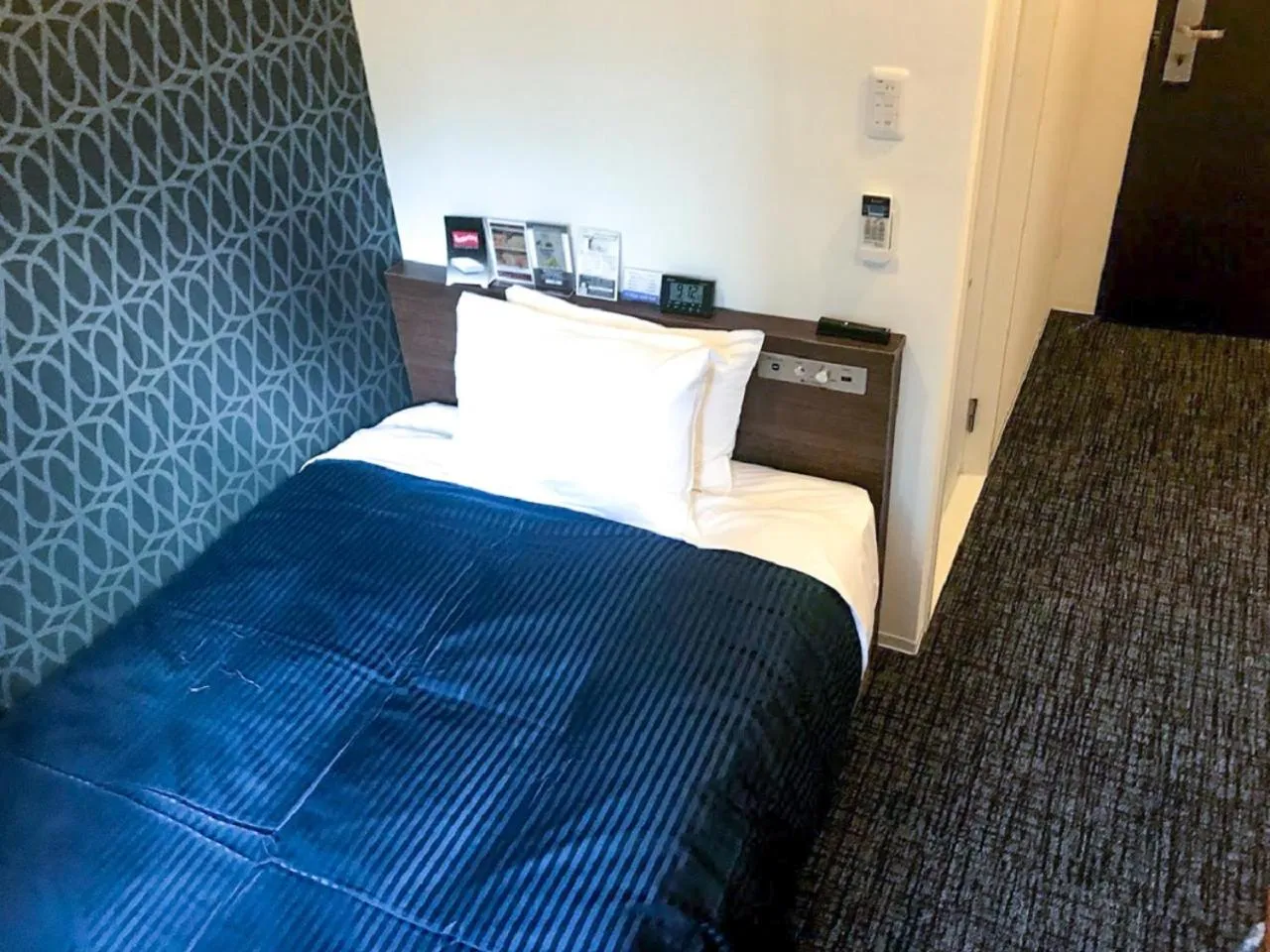 Bed in HOTEL LiVEMAX Shinjuku Kabukicho-Meijidori