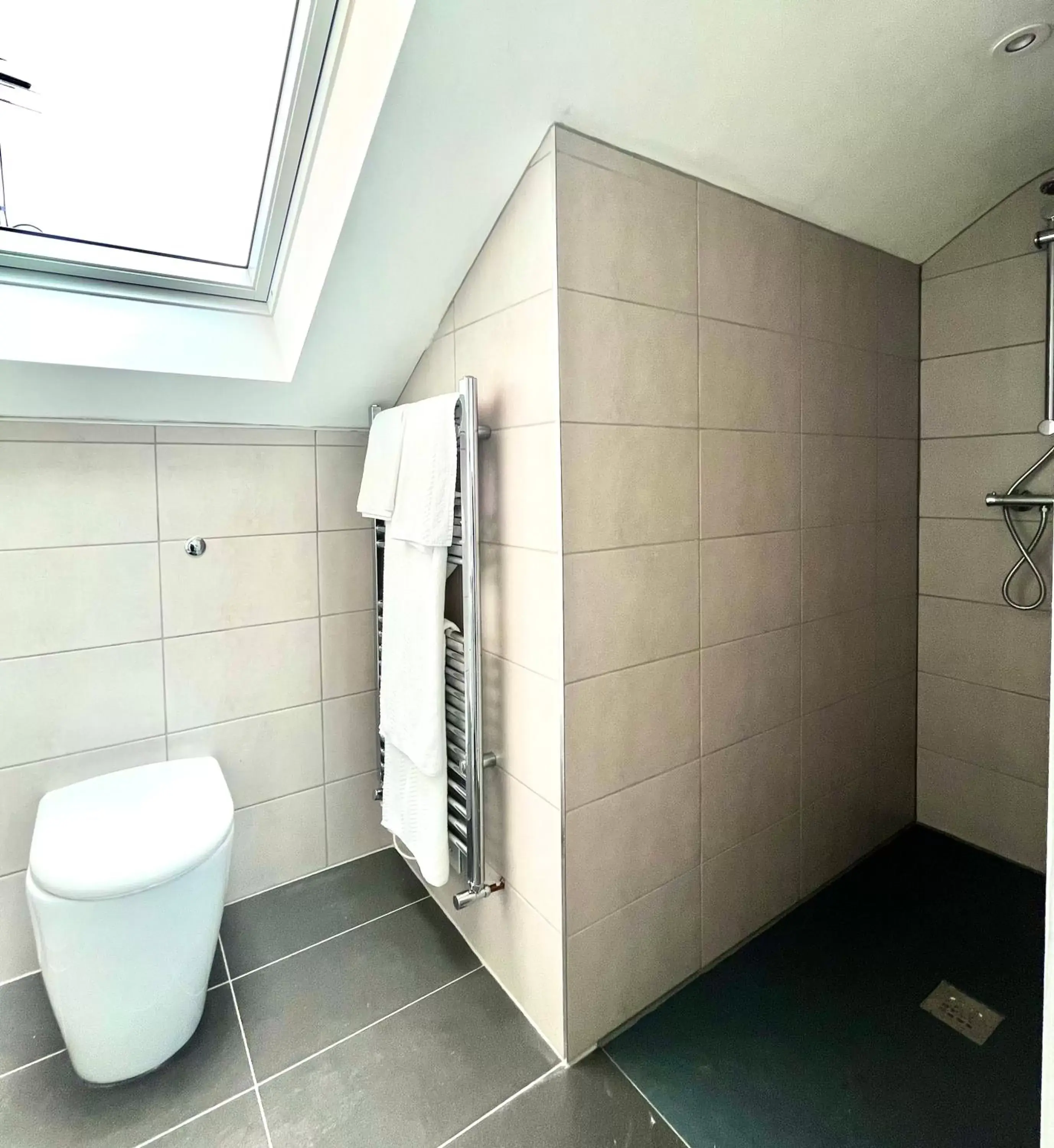 Shower, Bathroom in Mode Apartments St Annes