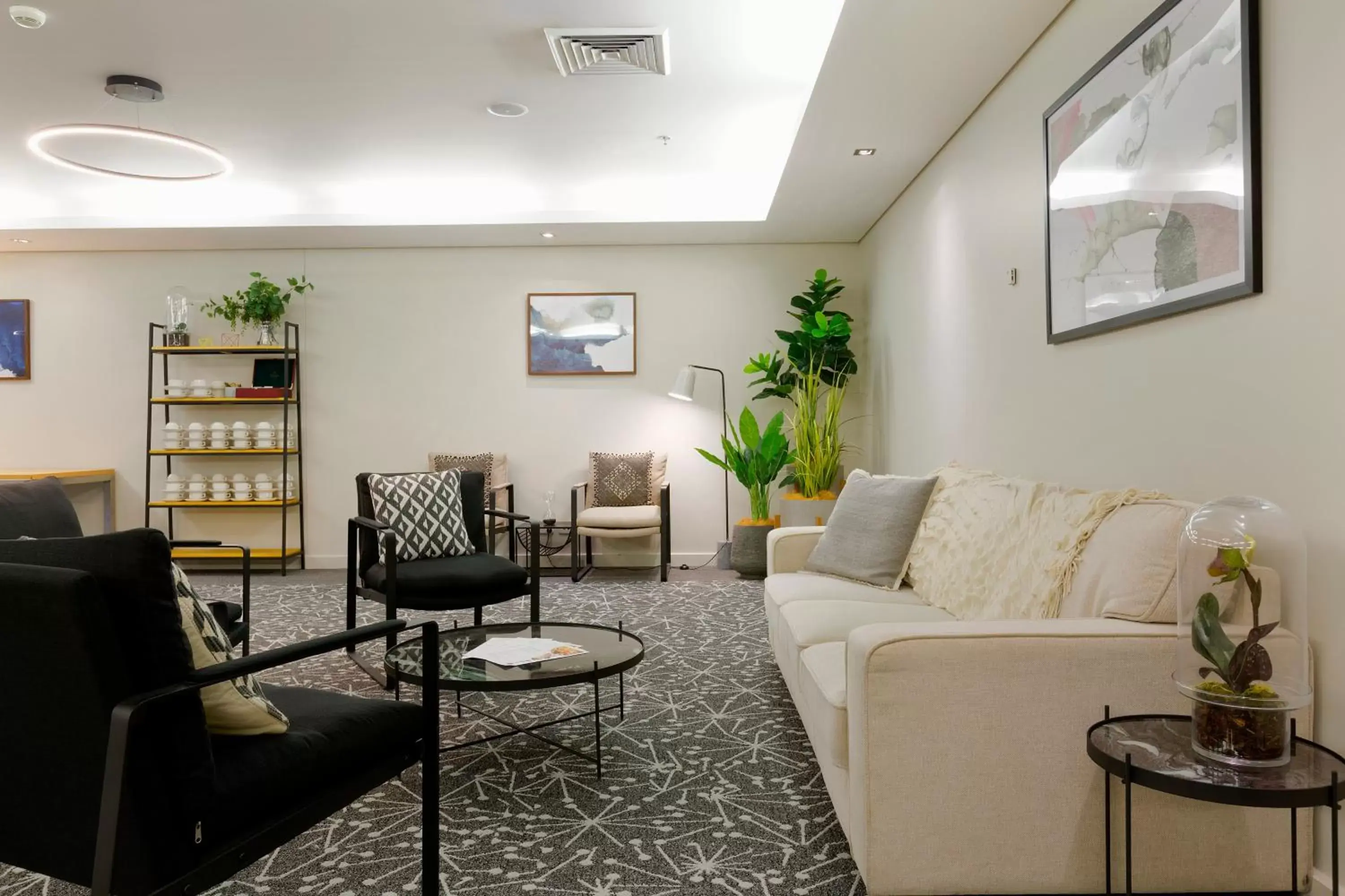 Lounge or bar, Seating Area in Sage Hotel Wollongong